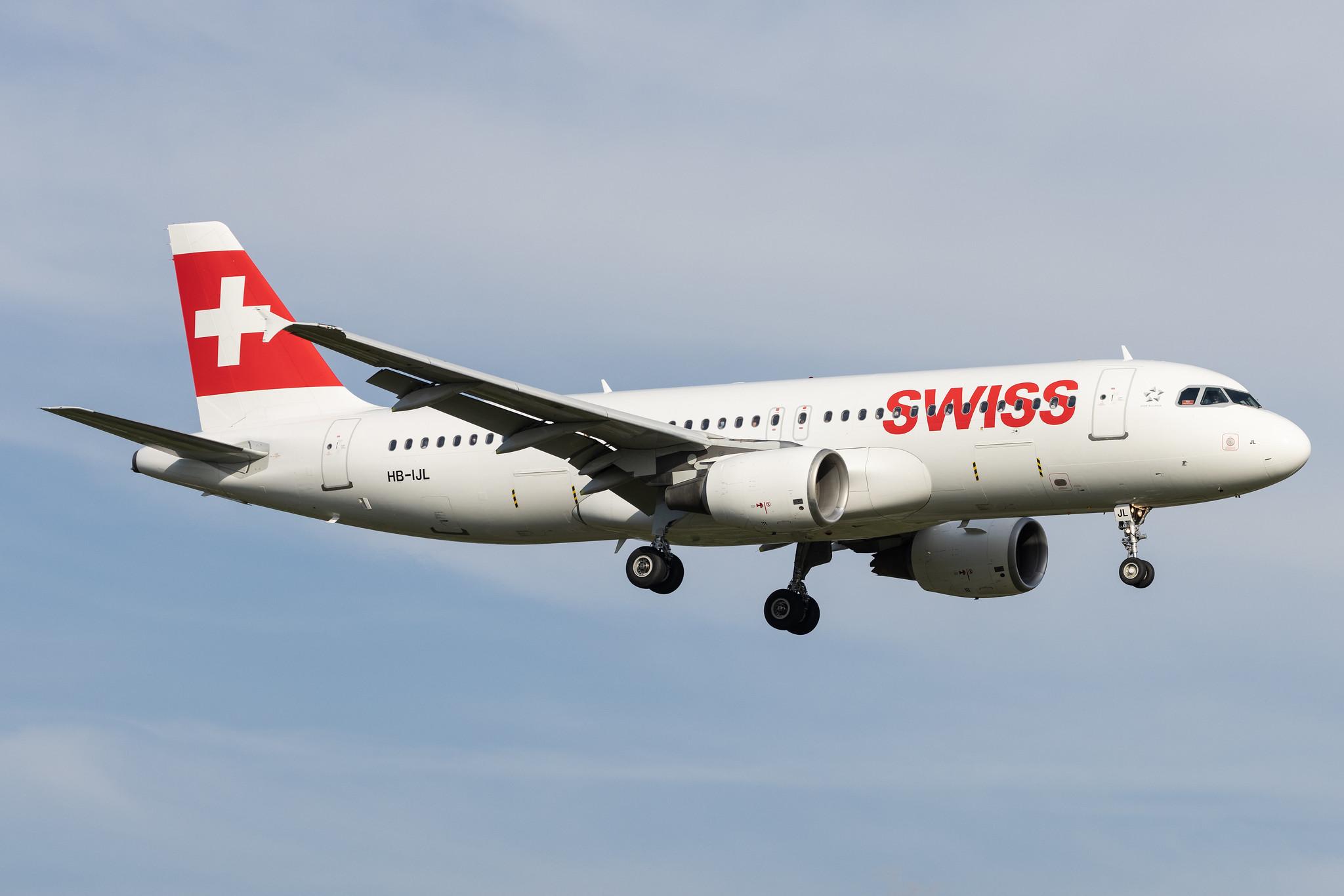 Hamburg Airport: Swiss (LX / SWR) |  Airbus A320-214 A320 | HB-IJL | MSN 0603