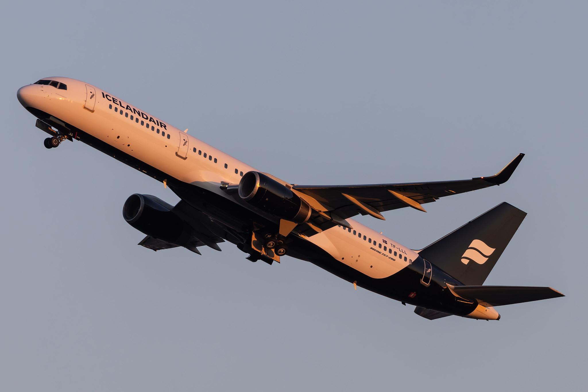 Hamburg Airport: Icelandair (FI / ICE) | Boeing 757-256 B752 | TF-LLL | MSN 29307