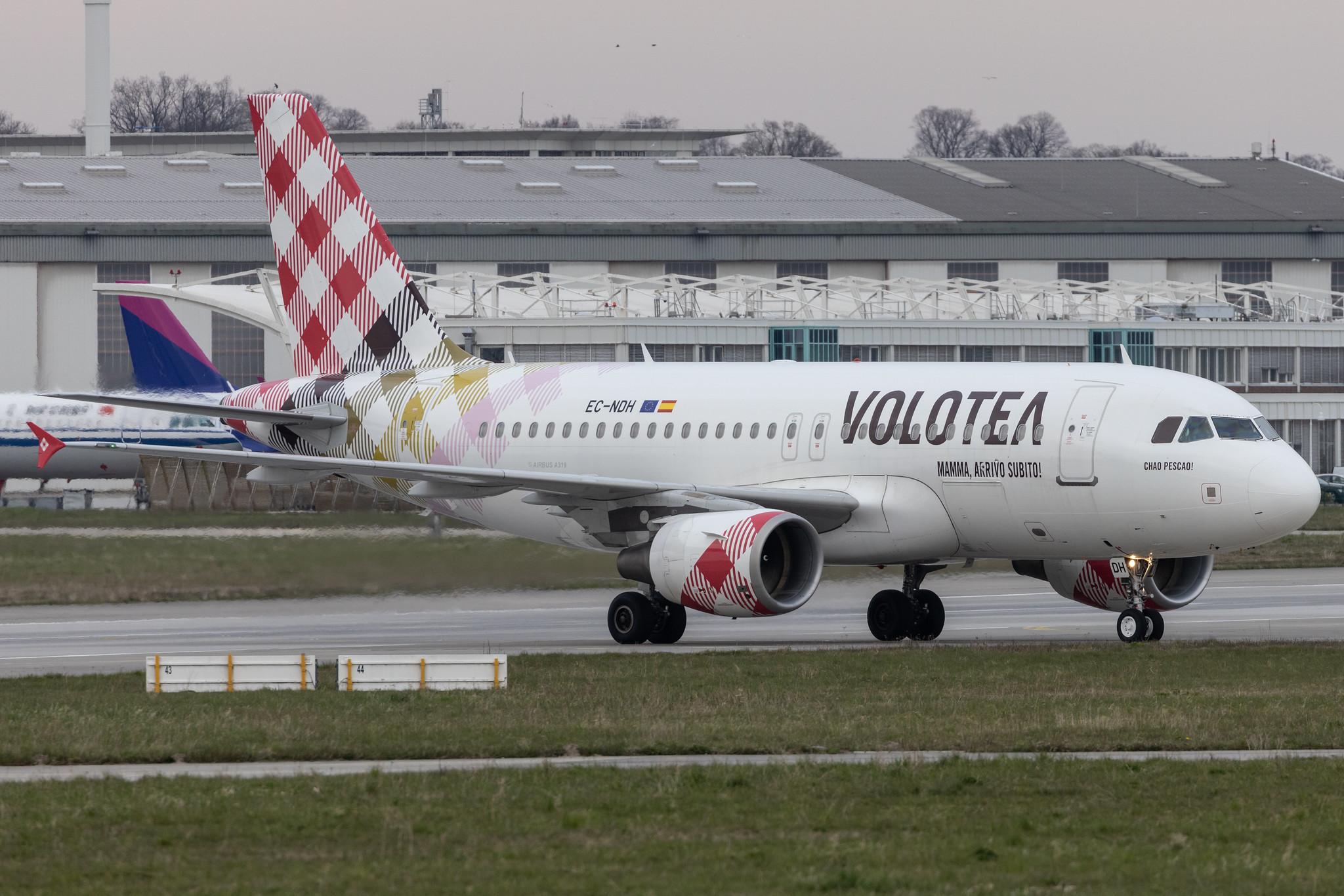 Hamburg Finkenwerder: Volotea (V7 / VOE) |  Airbus A319-111 A319 | EC-NDH | MSN 03403