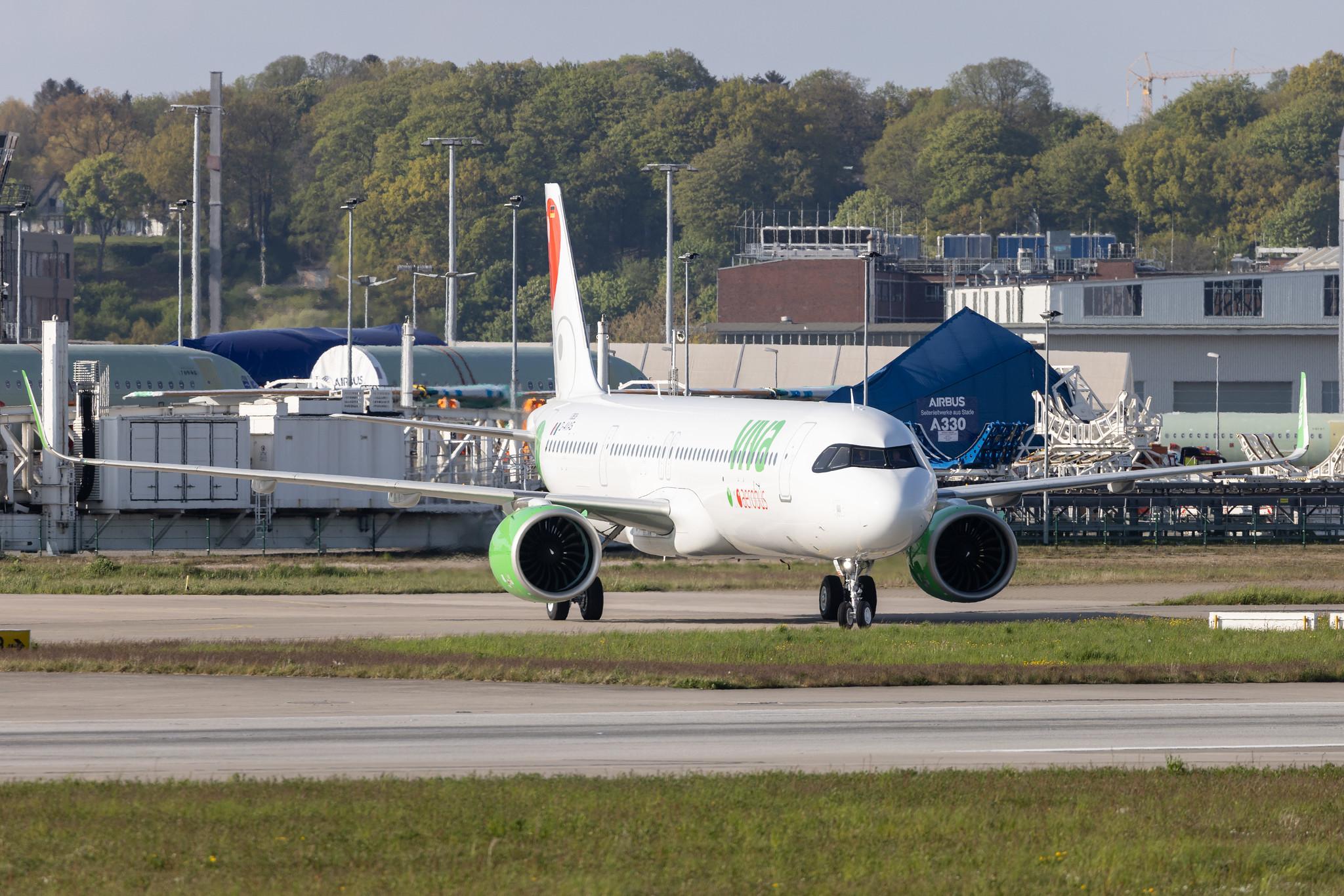 Hamburg Finkenwerder: Viva Aerobus (VB / VIV) | Airbus A321-271NX A21N | D-AYAS | XA-VXC | MSN 10836