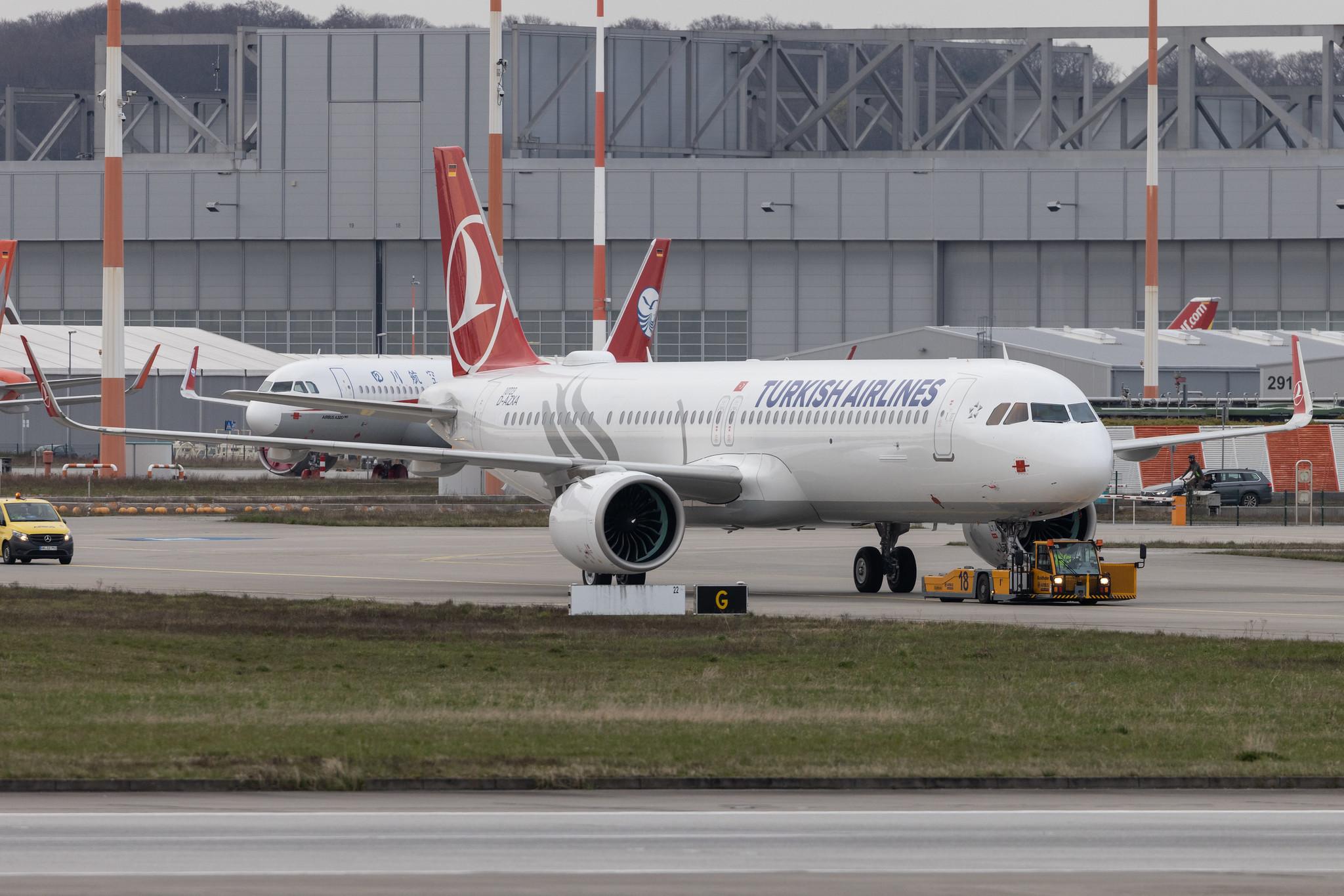 Hamburg Finkenwerder: Turkish Airlines (TK / THY) | Airbus A321-271NX A21N | D-AZXA | MSN 10723