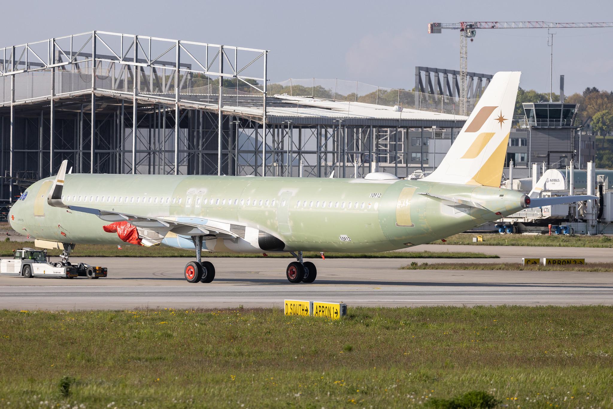 Hamburg Finkenwerder: Starlux Airlines (JX / SJX) | Airbus A321-252NX A21N | D-AXXG | MSN 10912