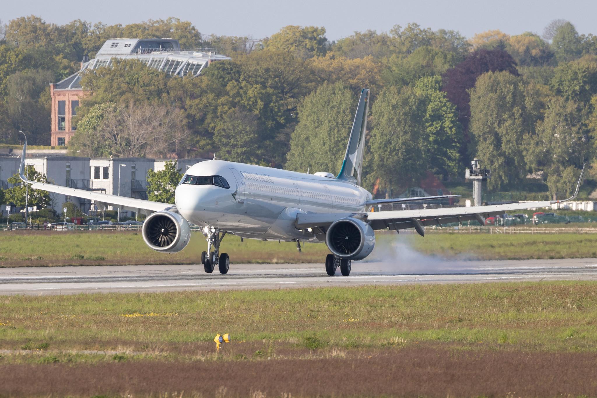 Hamburg Finkenwerder: Cathay Pacific (CX / CPA) | Airbus A321-251NX A21N | D-AVYP | B-HPF | MSN 10187