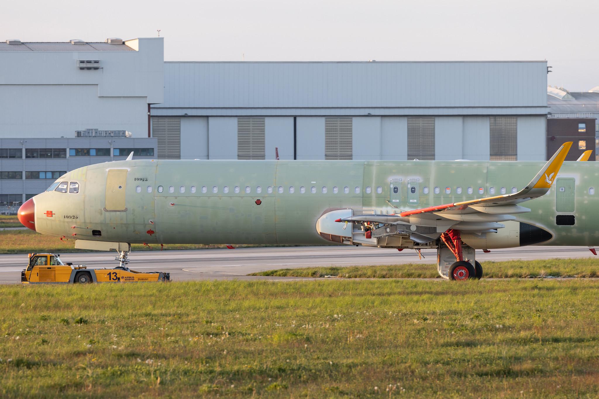 Hamburg Finkenwerder: Pegasus (PC / PGT) | Airbus A321-251NX A21N | D- | TC-RBV | MSN 10925