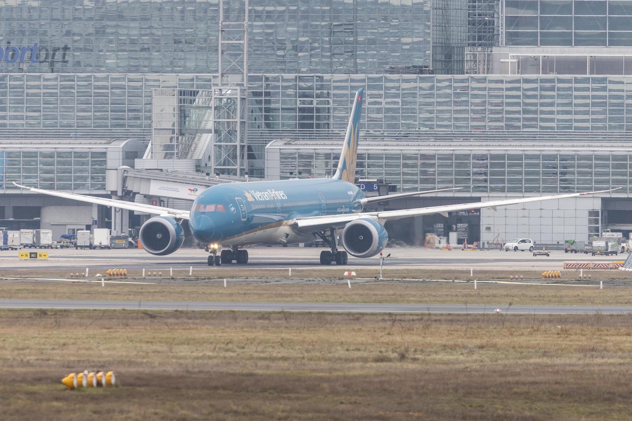Frankfurt Airport: Vietnam Airlines (VN / HVN) |  Boeing 787-9 Dreamliner B789 | VN-A866 | MSN 38762