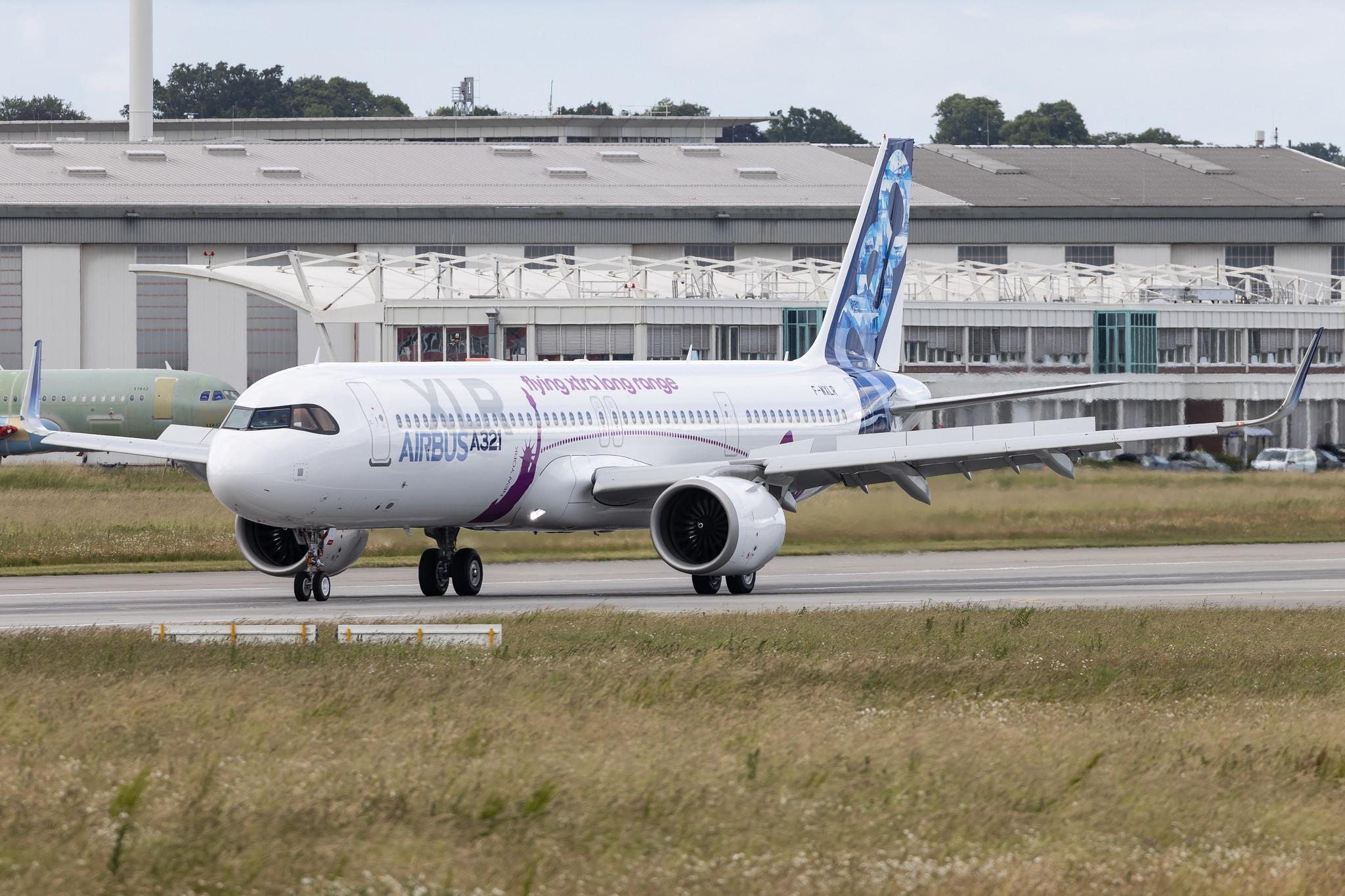 Hamburg Finkenwerder: Airbus Industrie (VK / AIB) |  Airbus A321-251NY A21N | F-WXLR | MSN 11000