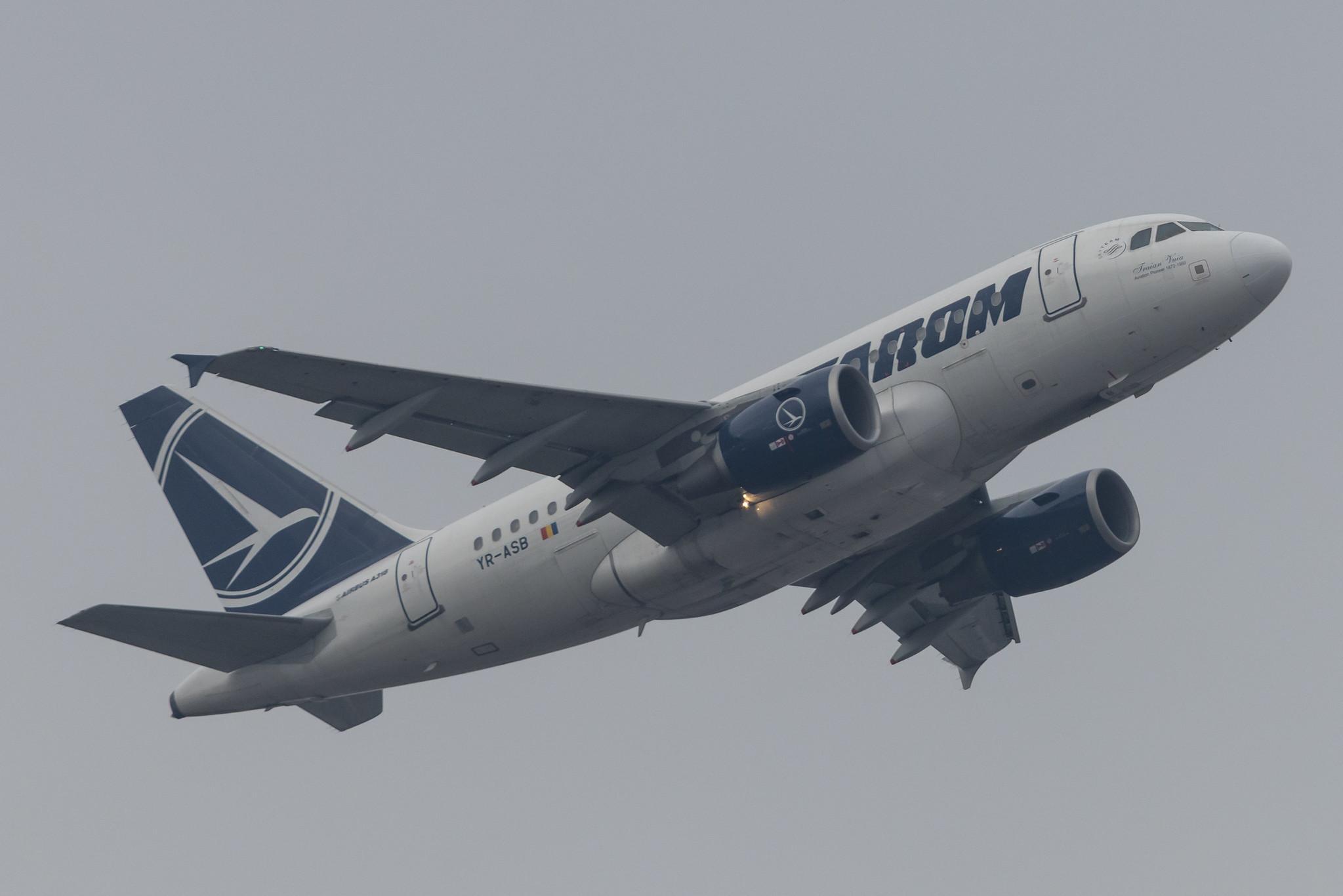 Frankfurt Airport: Tarom (RO / ROT) |  Airbus A318-111 A318 | YR-ASB | MSN 2955