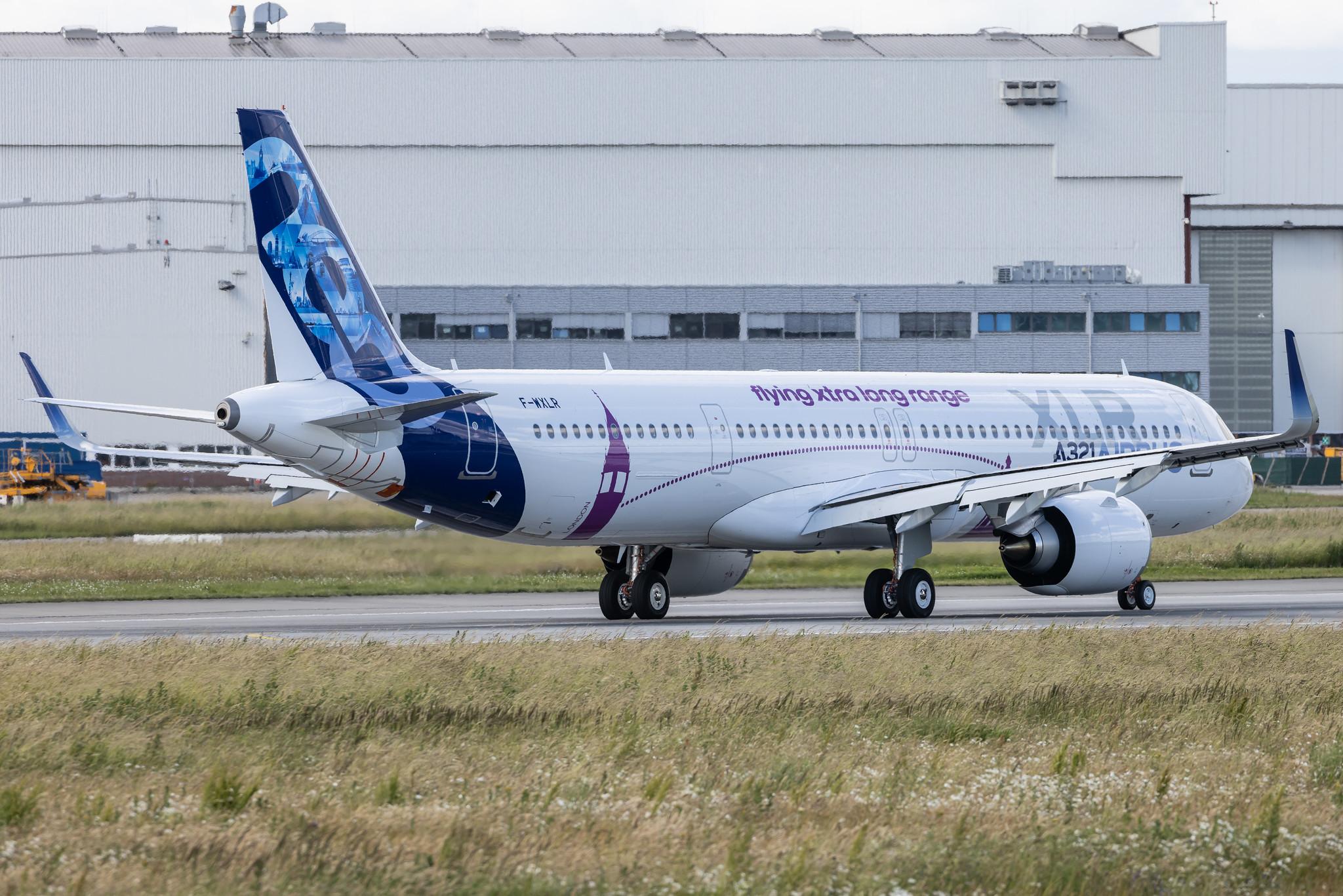 Hamburg Finkenwerder: Airbus Industrie (VK / AIB) |  Airbus A321-251NY A21N | F-WXLR | MSN 11000