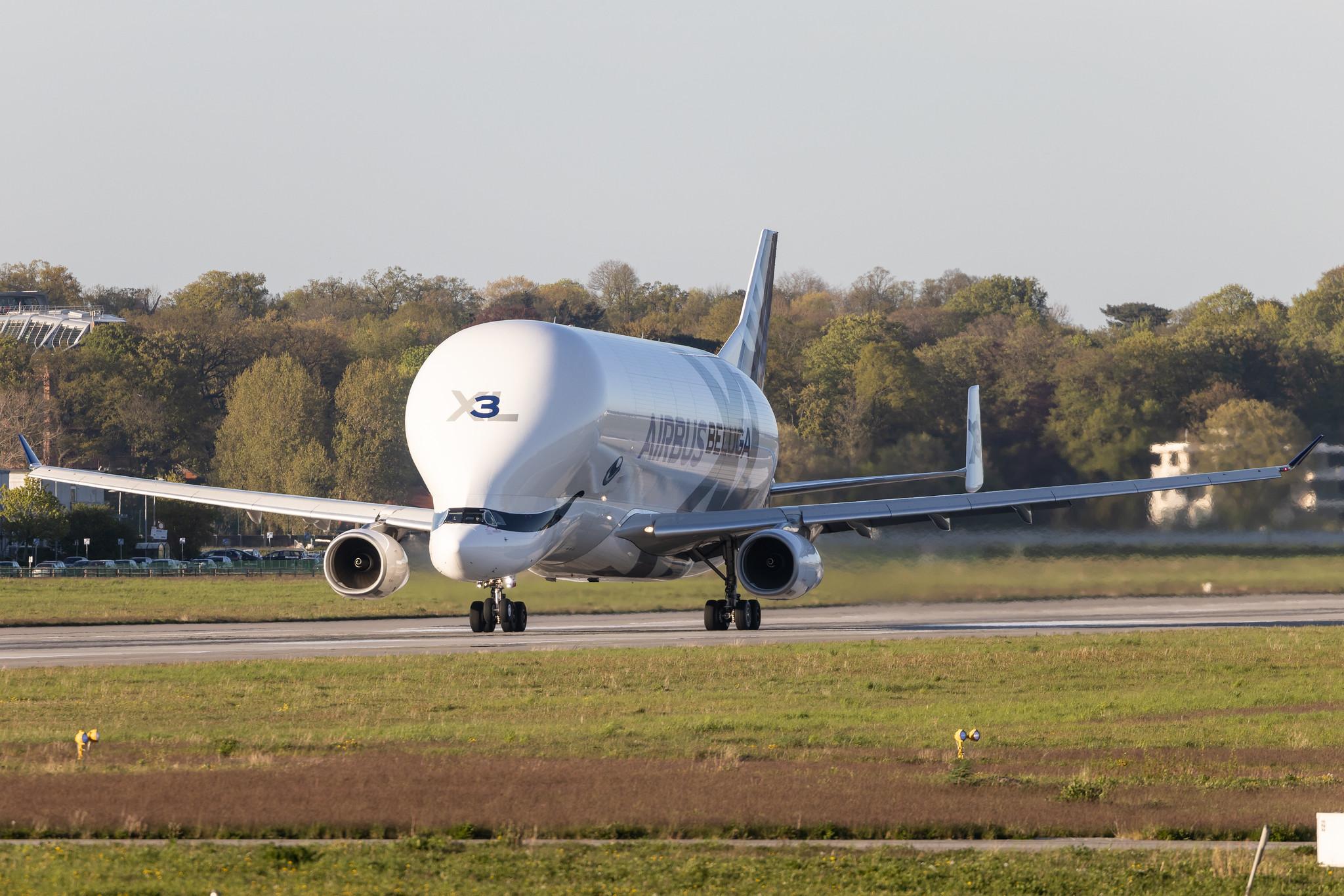 Hamburg Finkenwerder: Airbus Transport International (4Y / BGA) |  Airbus A330-743L Beluga XL A337 | F-GXLI | MSN 1930