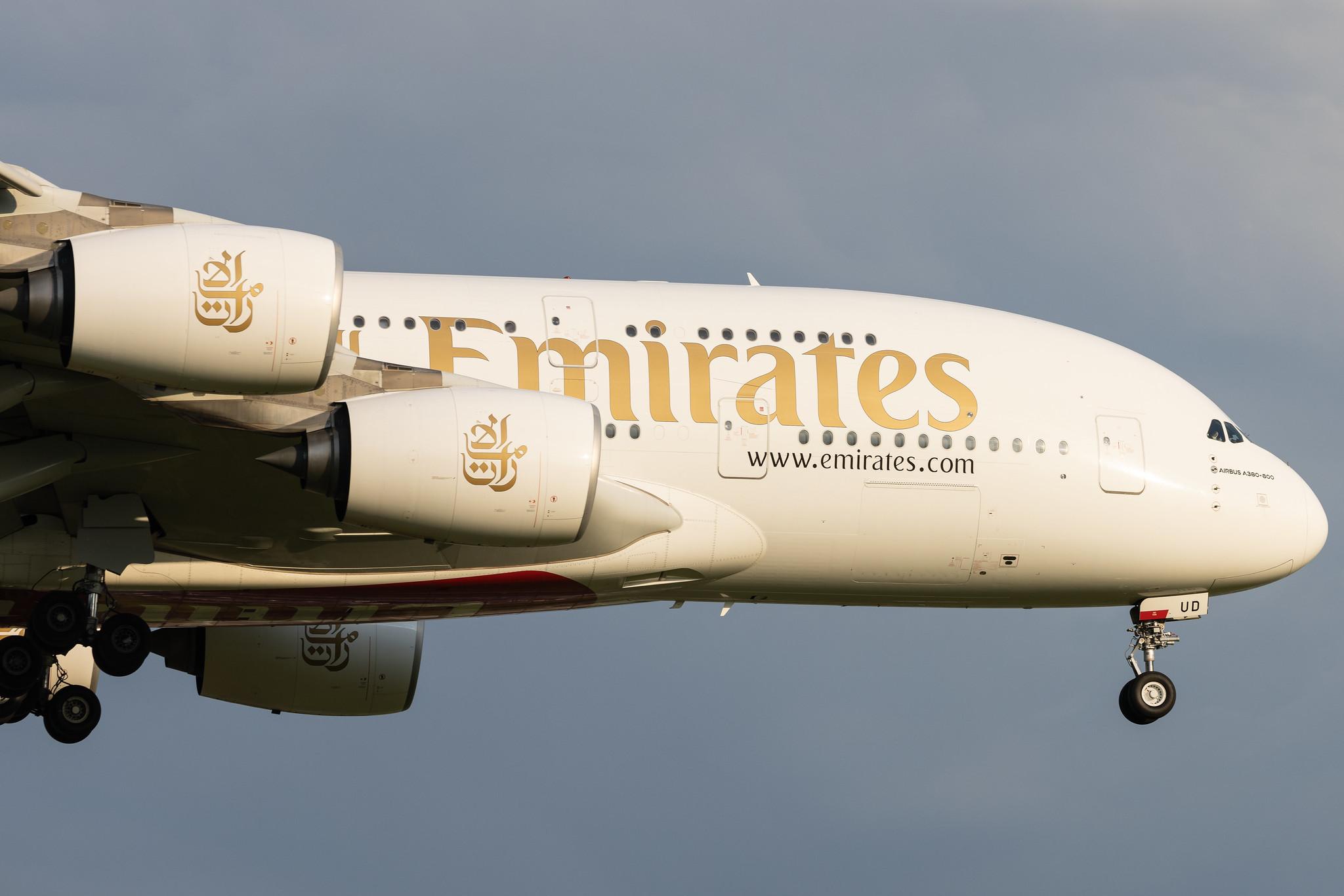 Hamburg Airport: Emirates (EK / UAE) | Airbus A380-861 A388 | A6-EUD | MSN 216
