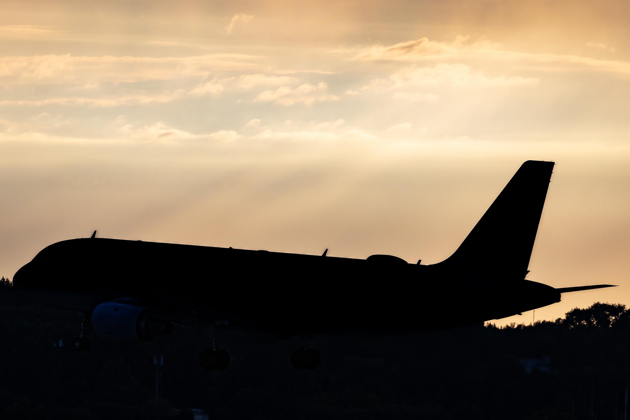 Hamburg Airport: Lufthansa (LH / DLH) | Airbus A320-211 A320 | D-AIQT | MSN 1337