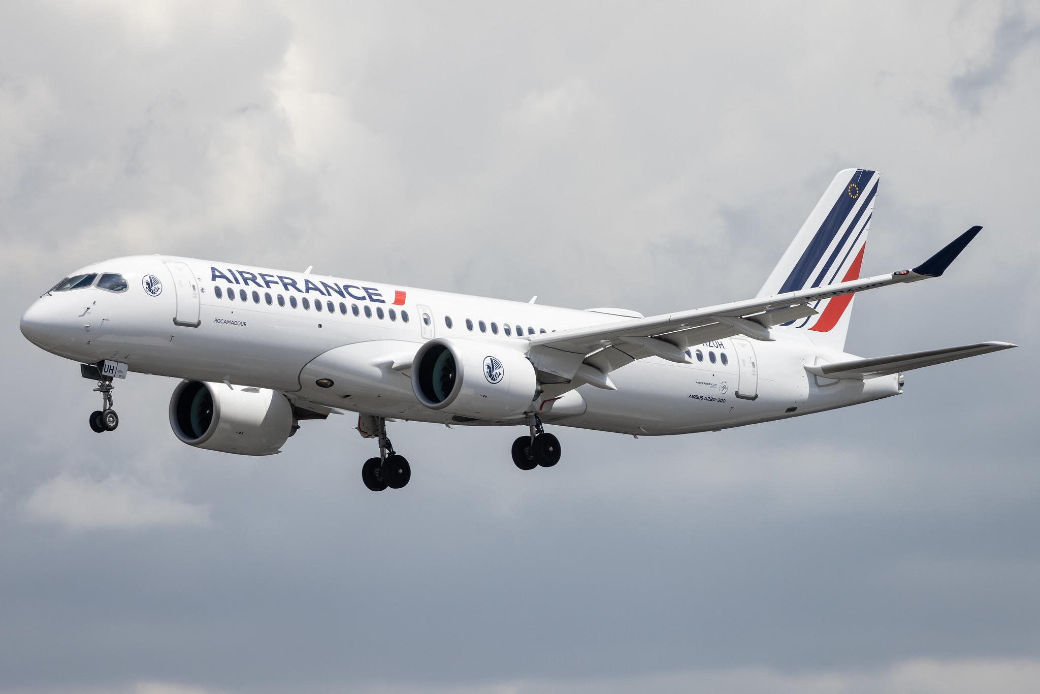 Hamburg Airport: Air France (AF / AFR) | Airbus A220-300 BCS3 | F-HZUH | MSN 55157