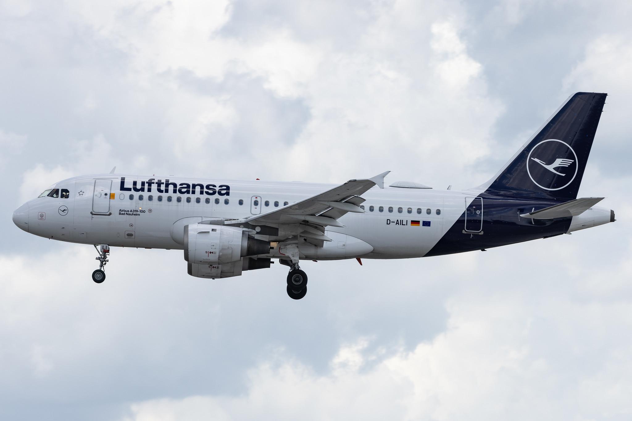 Hamburg Airport: Lufthansa (LH / DLH) | Airbus A319-114 A319 | D-AILI | MSN 0651