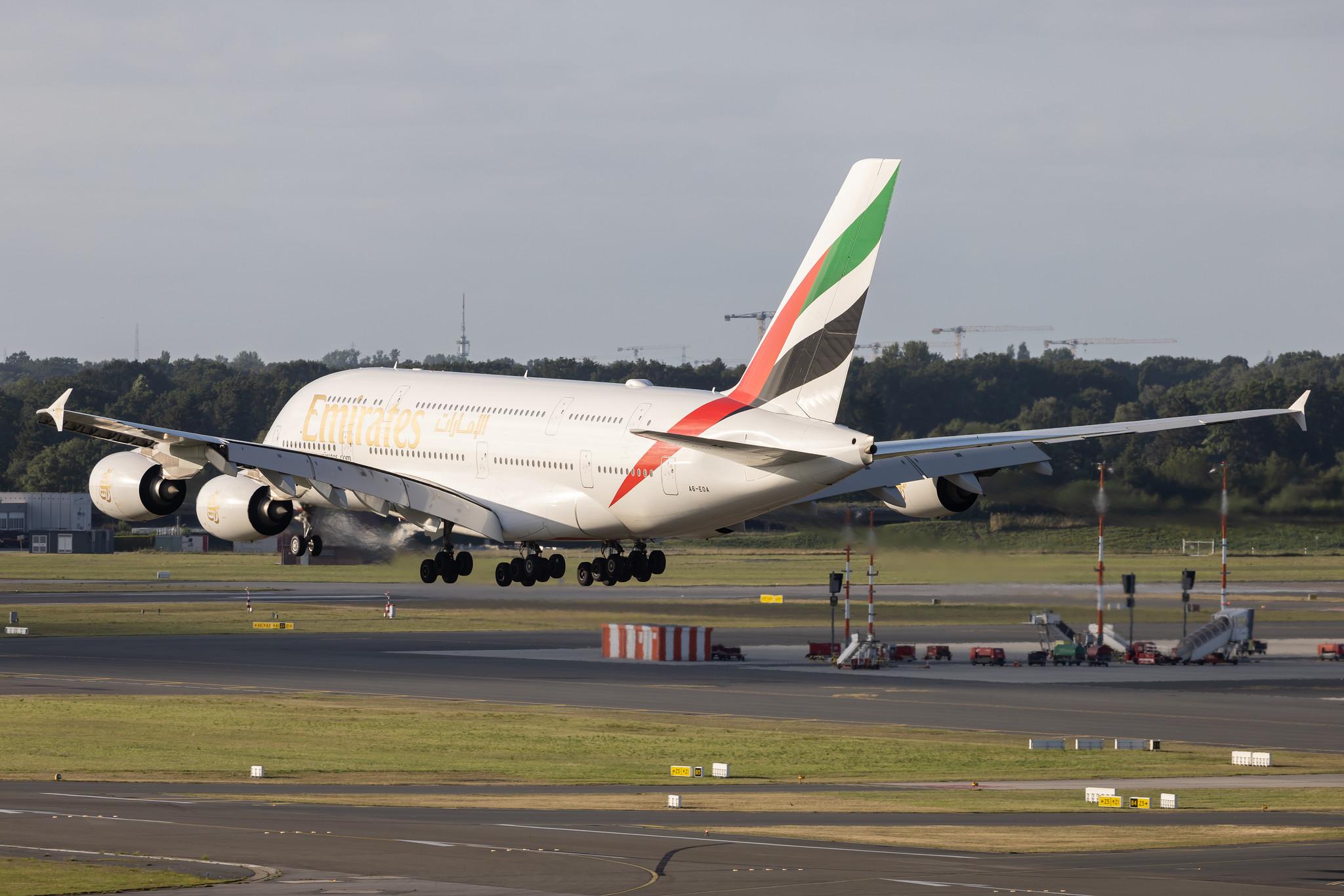 Hamburg Airport: Emirates (EK / UAE) | Airbus A380-861 A388 | A6-EOA | MSN 159