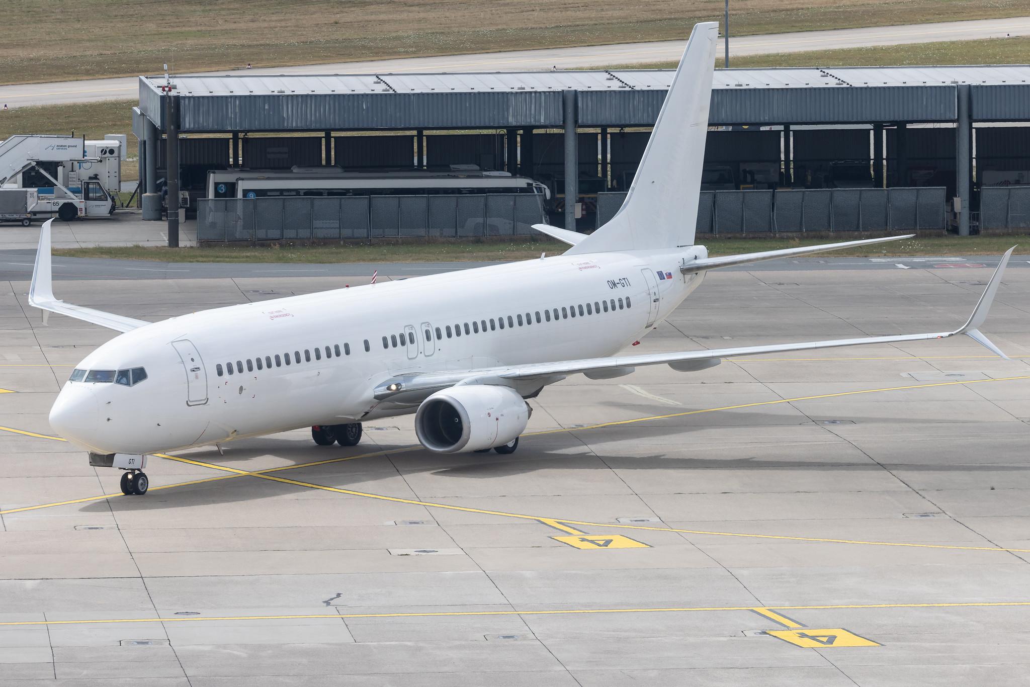 Hannover Airport: Go2Sky (6G / RLX) | Boeing 737-8K5 B738 | OM-GTI | MSN 34684