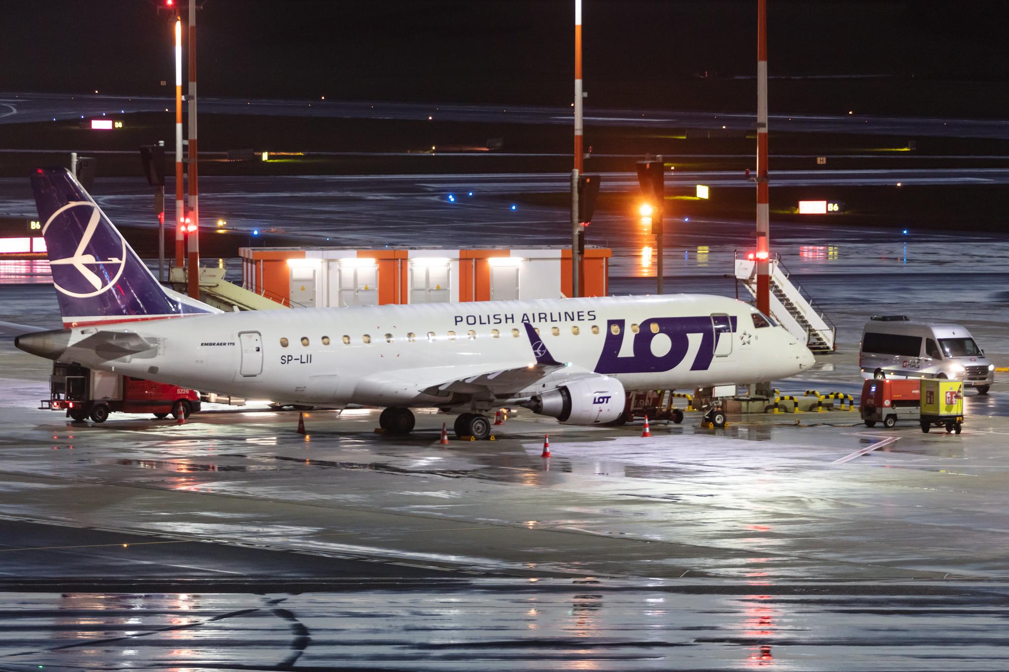 Hamburg Airport: LOT (LO / LOT) |  Embraer E175LR E75S | SP-LII | MSN 17000290