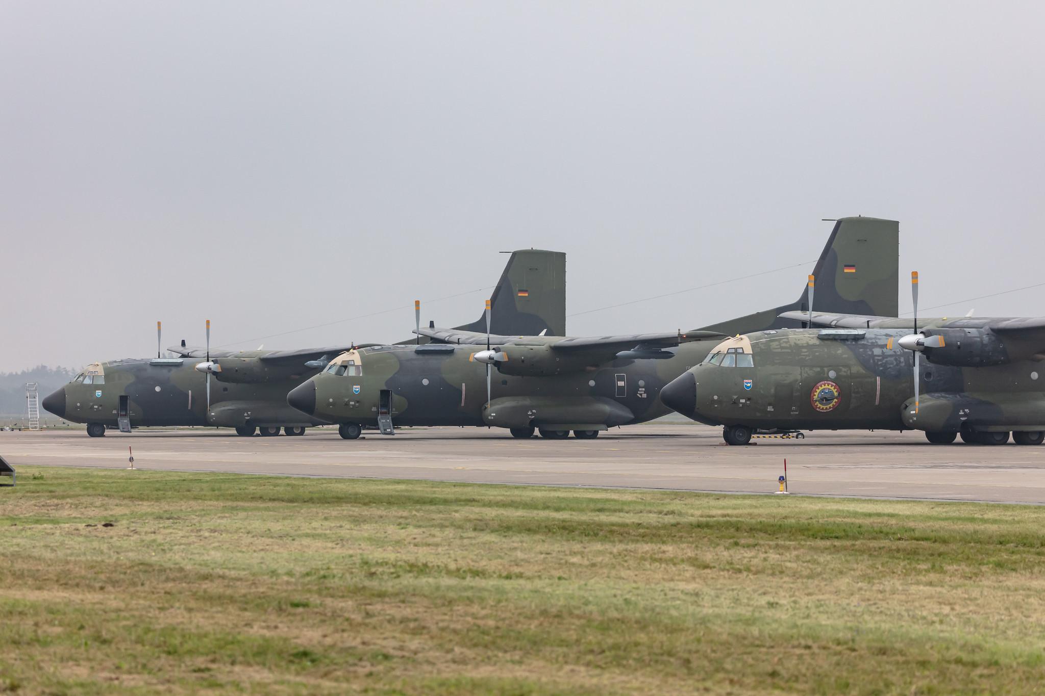 Fliegerhorst Hohn: German Air Force (/ GAF) | Transall C-160D C160 | 50+88 | MSN D73