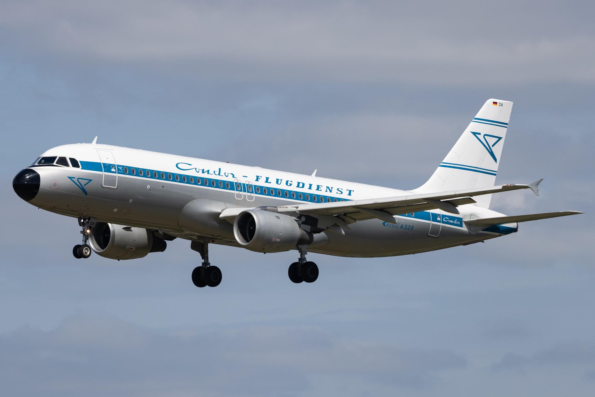 Hamburg Airport: Condor (DE / CFG) | Livery: Retro Livery | Airbus A320-212 A320 | D-AICH | MSN 0971