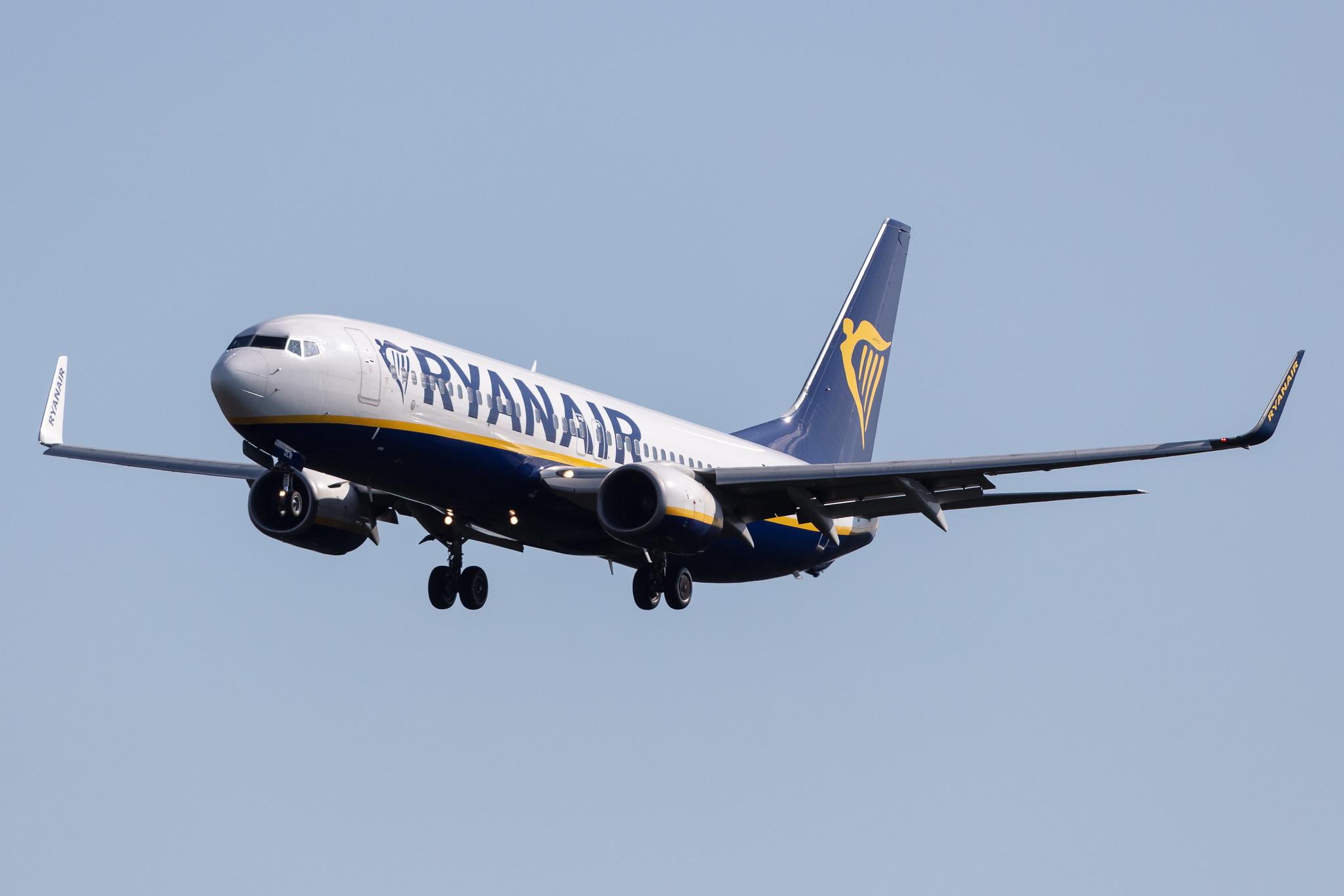 Frankfurt Airport: Ryanair (FR / RYR) |  Boeing 737-8AS B738 | EI-DLW | MSN 33599