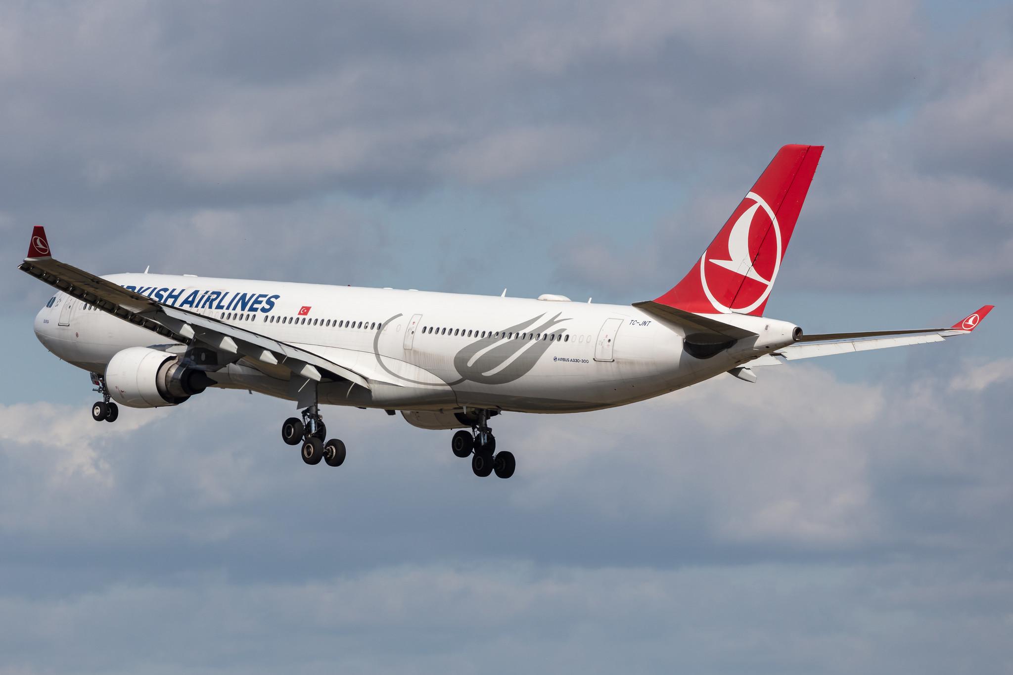 Frankfurt Airport: Turkish Airlines (TK / THY) |  Airbus A330-303 A333 | TC-JNT | MSN 1476