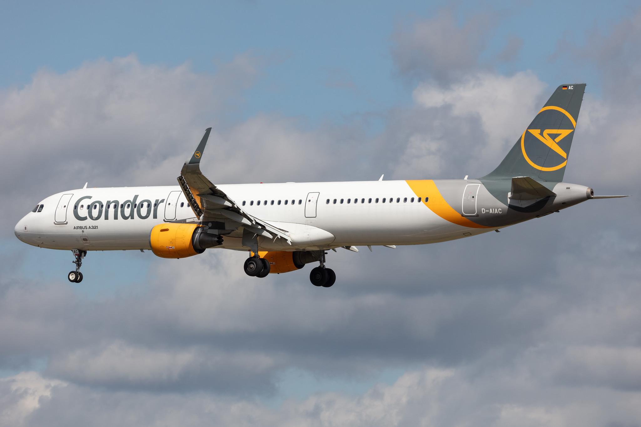 Frankfurt Airport: Condor (DE / CFG) |  Airbus A321-211 A321 | D-AIAC | MSN 5969