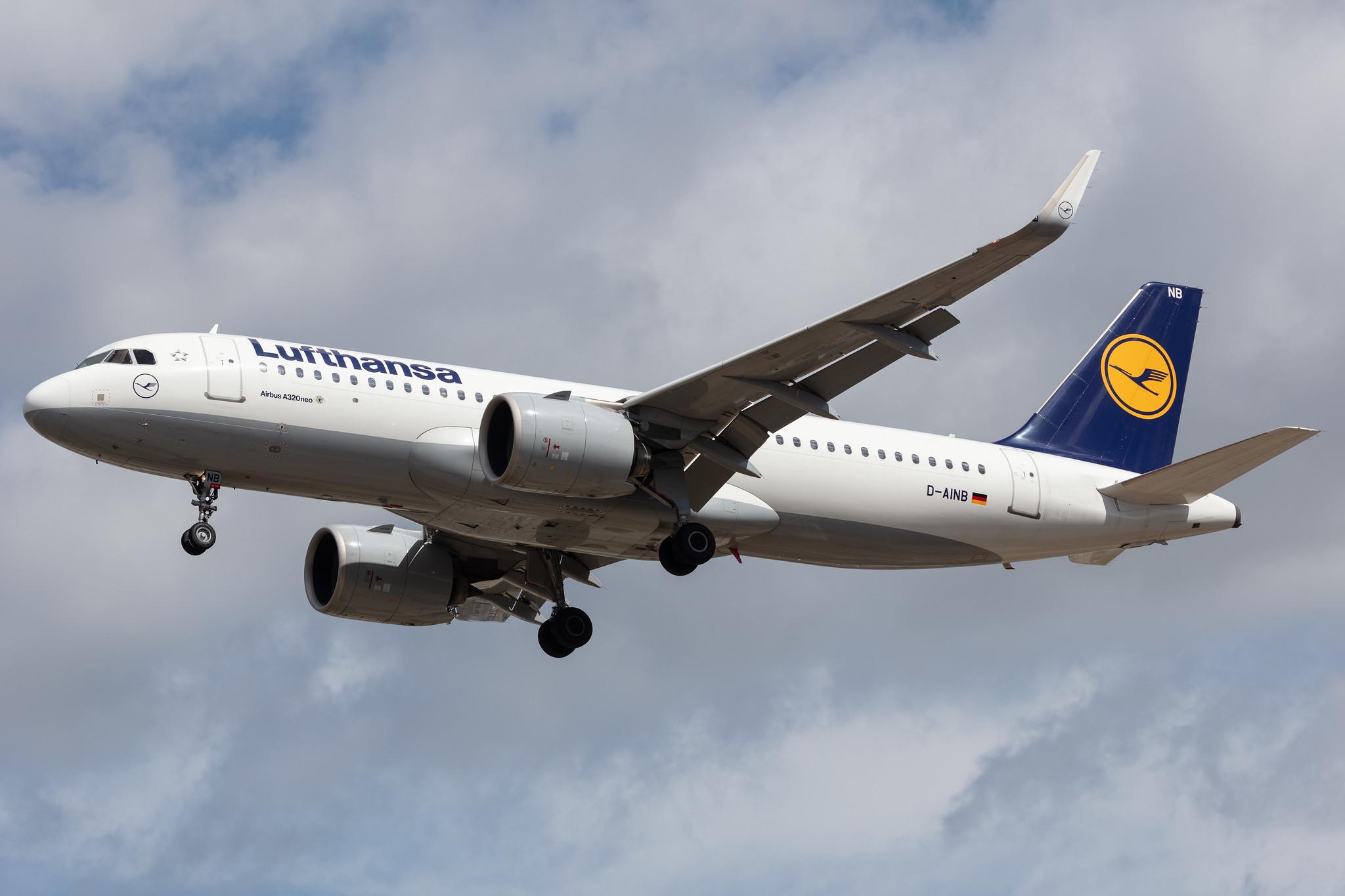 Frankfurt Airport: Lufthansa (LH / DLH) |  Airbus A320-271N A20N | D-AINB | MSN 6864