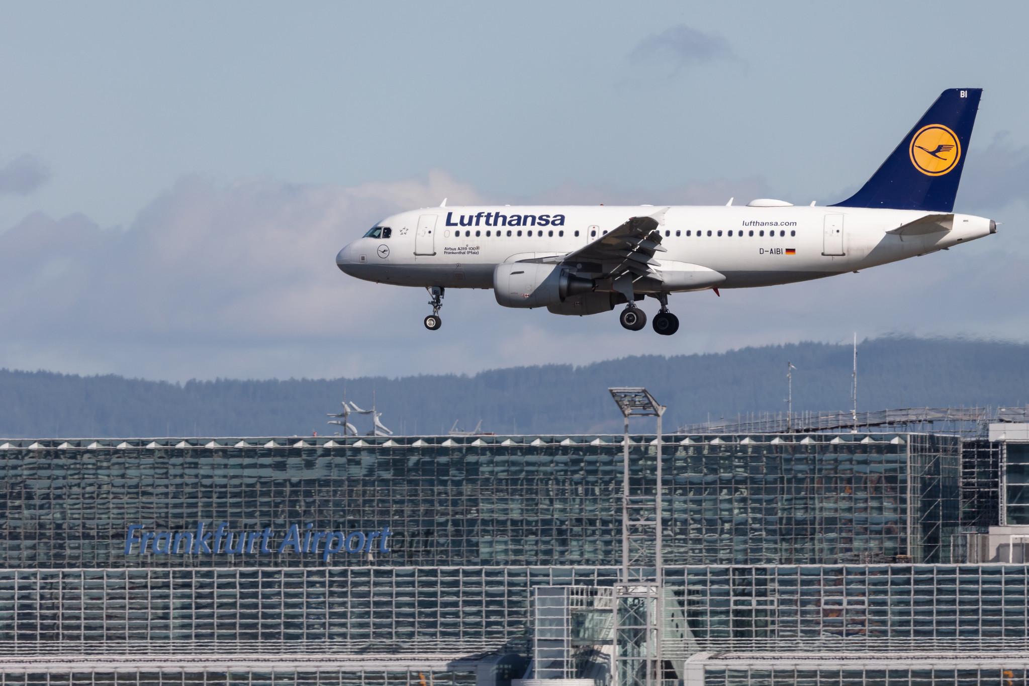 Frankfurt Airport: Lufthansa (LH / DLH) | Airbus A319-112 A319 | D-AIBI | MSN 5284