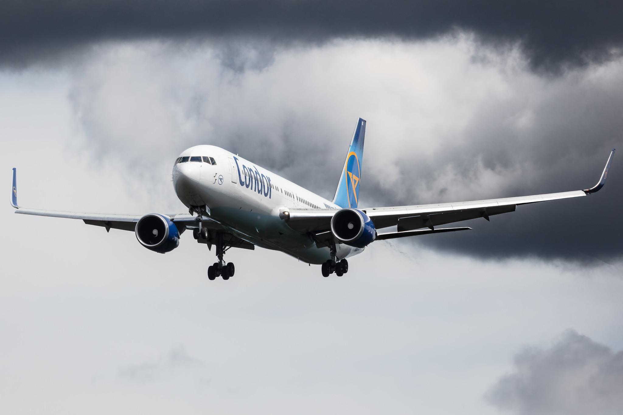 Frankfurt Airport: Condor (DE / CFG) |  Boeing 767-343(ER) B763 | D-ABUK | MSN 30009