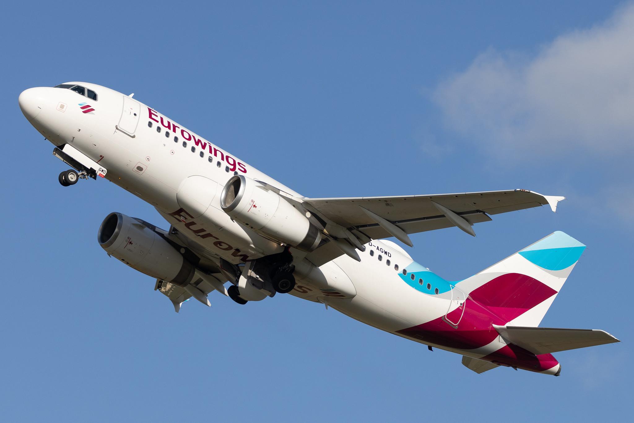 Hamburg Airport: Eurowings (EW / EWG) | Airbus A319-132 A319 | D-AGWD | MSN 3011