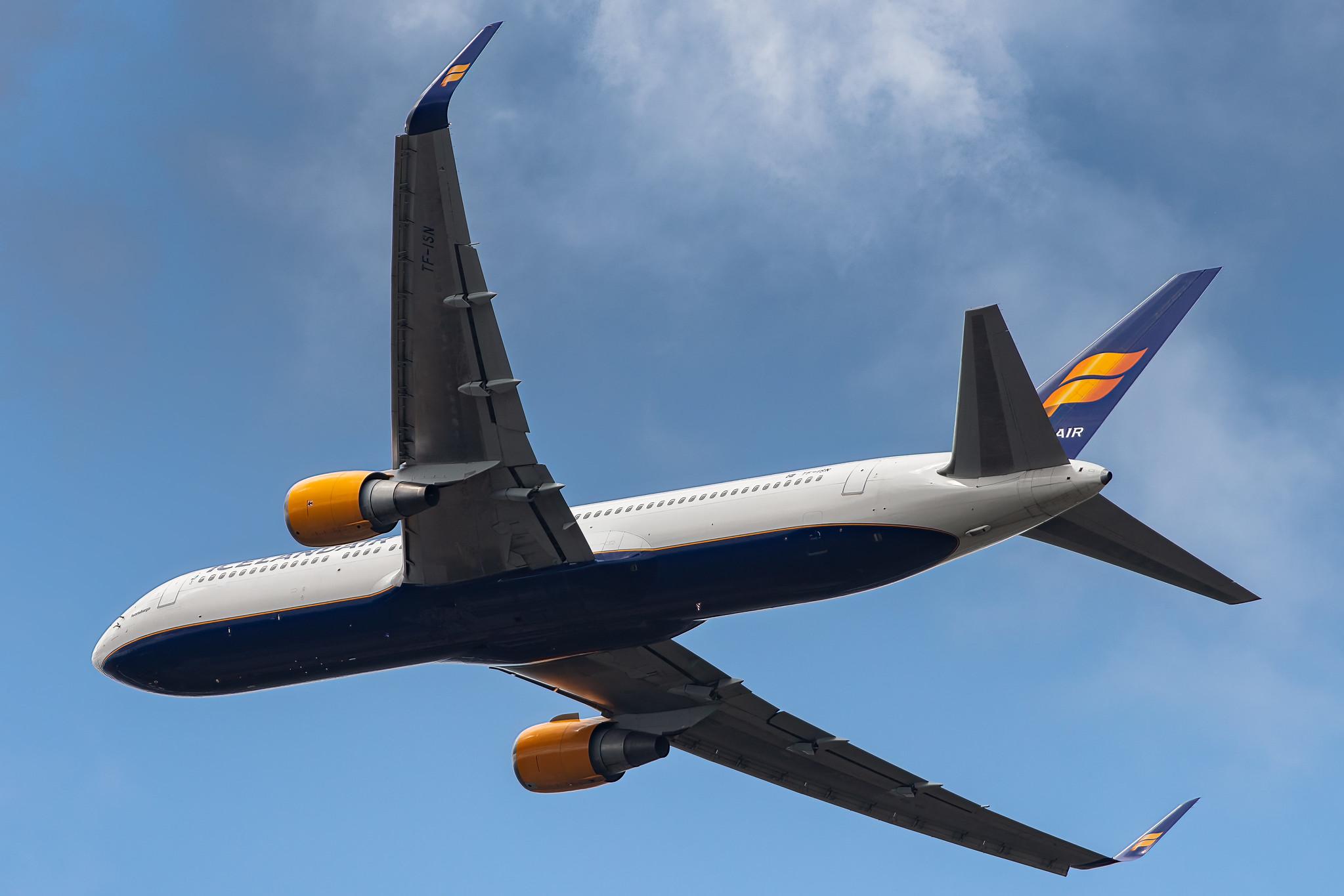 Frankfurt Airport: Icelandair (FI / ICE) |  Boeing 767-319(ER) B763 | TF-ISN | MSN 30586