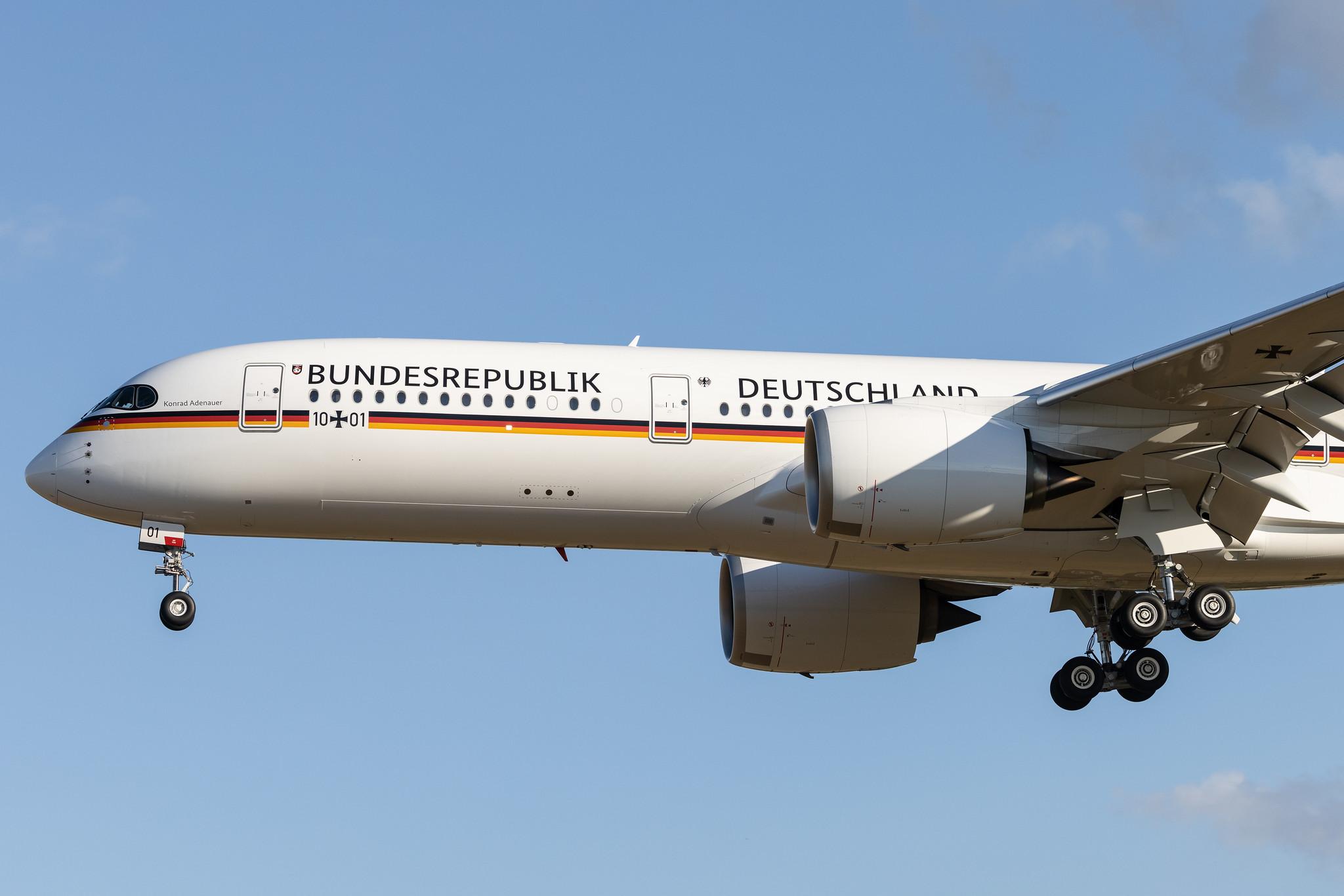 Hamburg Airport: German Air Force (/ GAF) | Airbus A350-941CJ A359 | D-AGVT | MSN 468