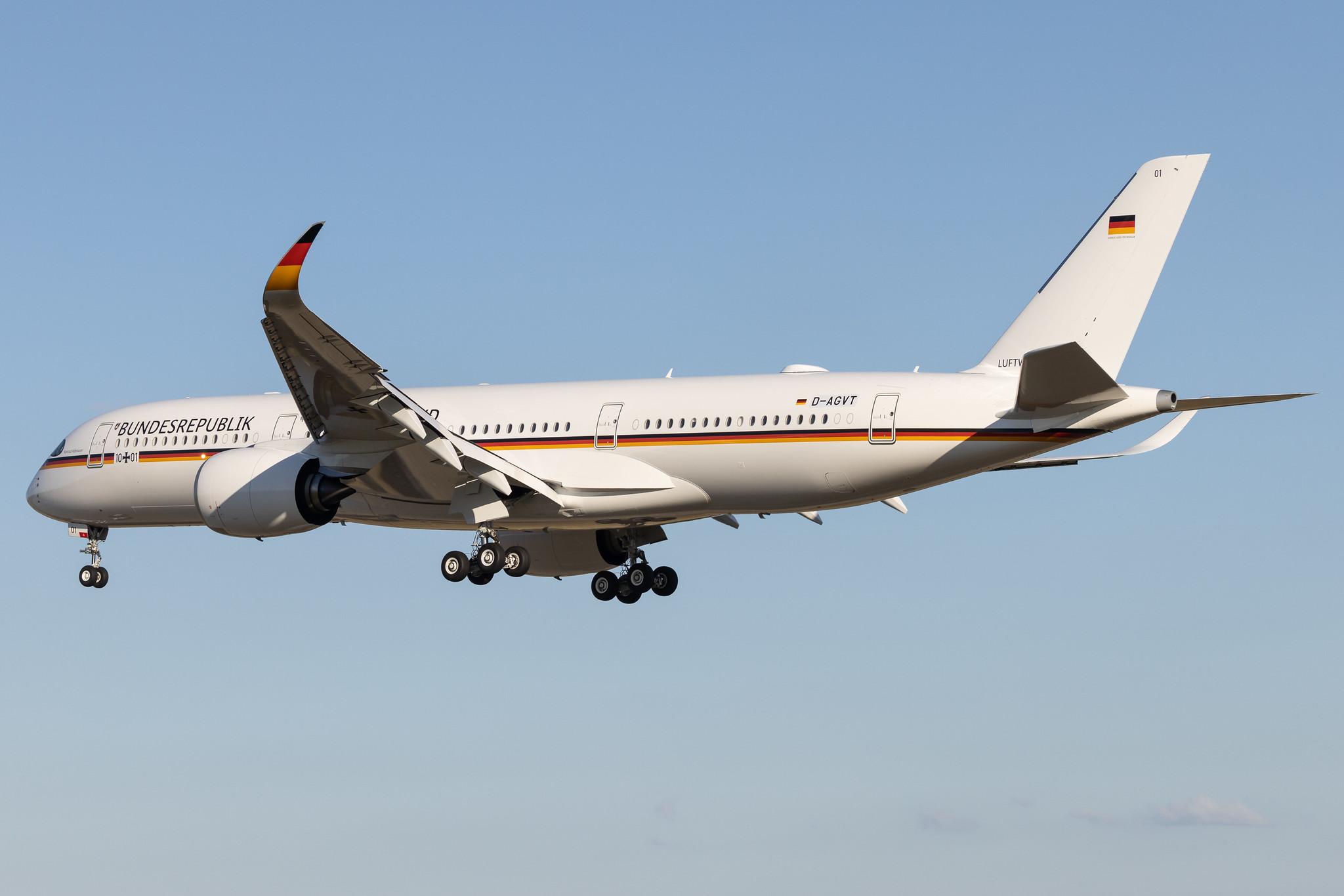 Hamburg Airport: German Air Force (/ GAF) | Airbus A350-941CJ A359 | D-AGVT | MSN 468