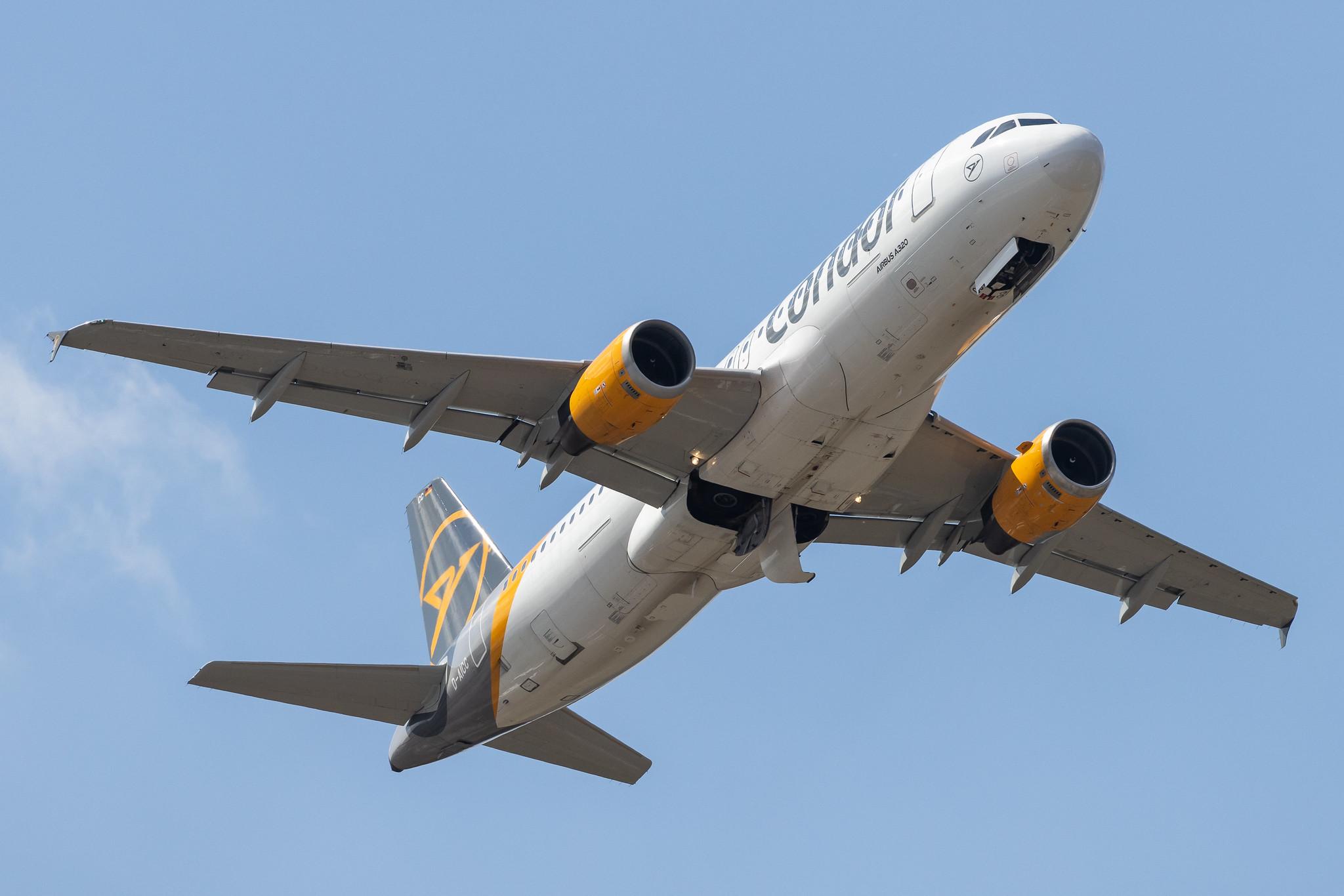 Hamburg Airport: Condor (DE / CFG) | Airbus A320-212 A320 | D-AICC | MSN 0809