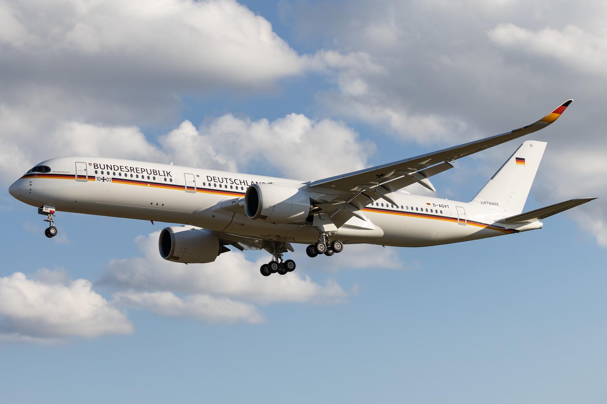 Hamburg Airport: German Air Force (/ GAF) | Airbus A350-941CJ A359 | D-AGVT | MSN 468