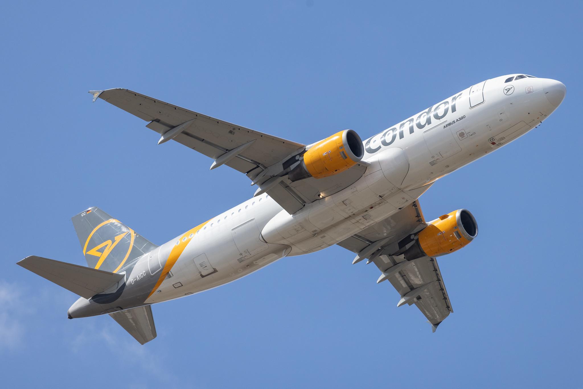 Hamburg Airport: Condor (DE / CFG) | Airbus A320-212 A320 | D-AICC | MSN 0809