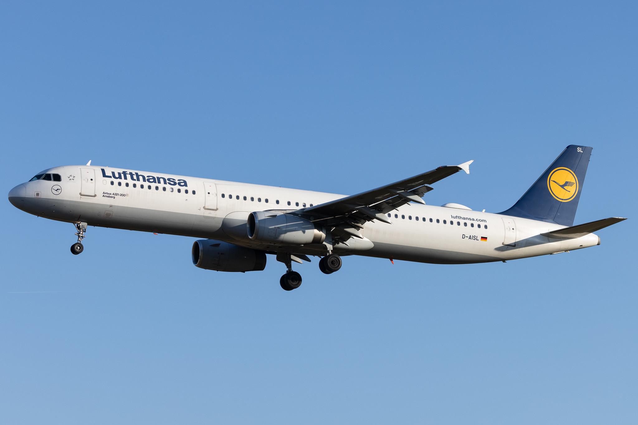 Hamburg Airport: Lufthansa (LH / DLH) | Airbus A321-231 A321 | D-AISL | MSN 3434