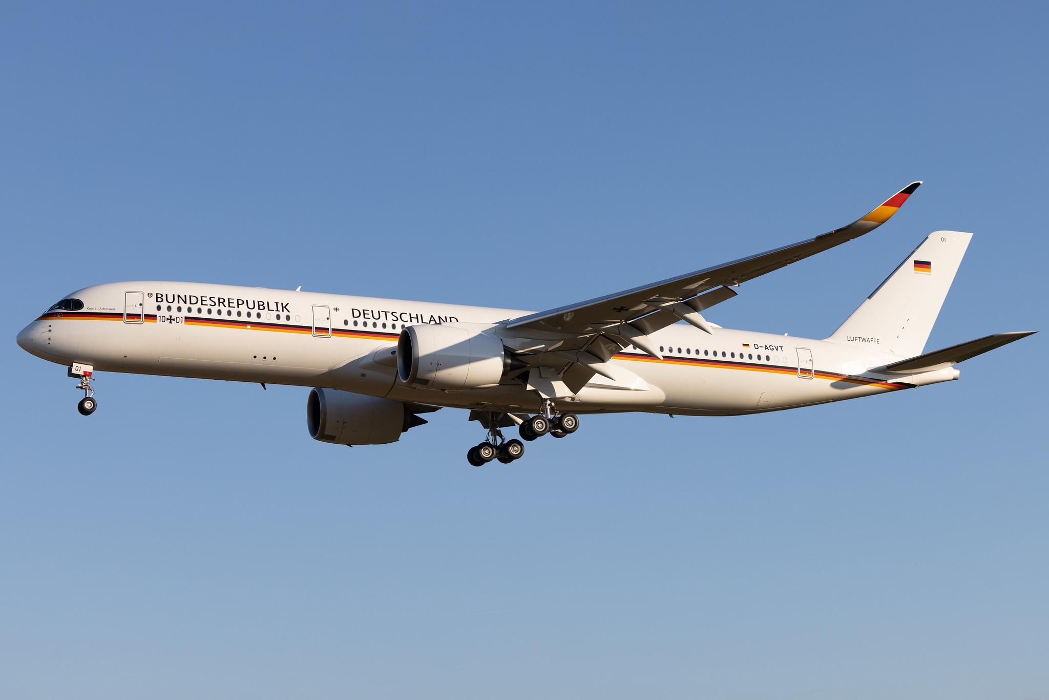 Hamburg Airport: German Air Force (/ GAF) | Airbus A350-941CJ A359 | D-AGVT | MSN 468