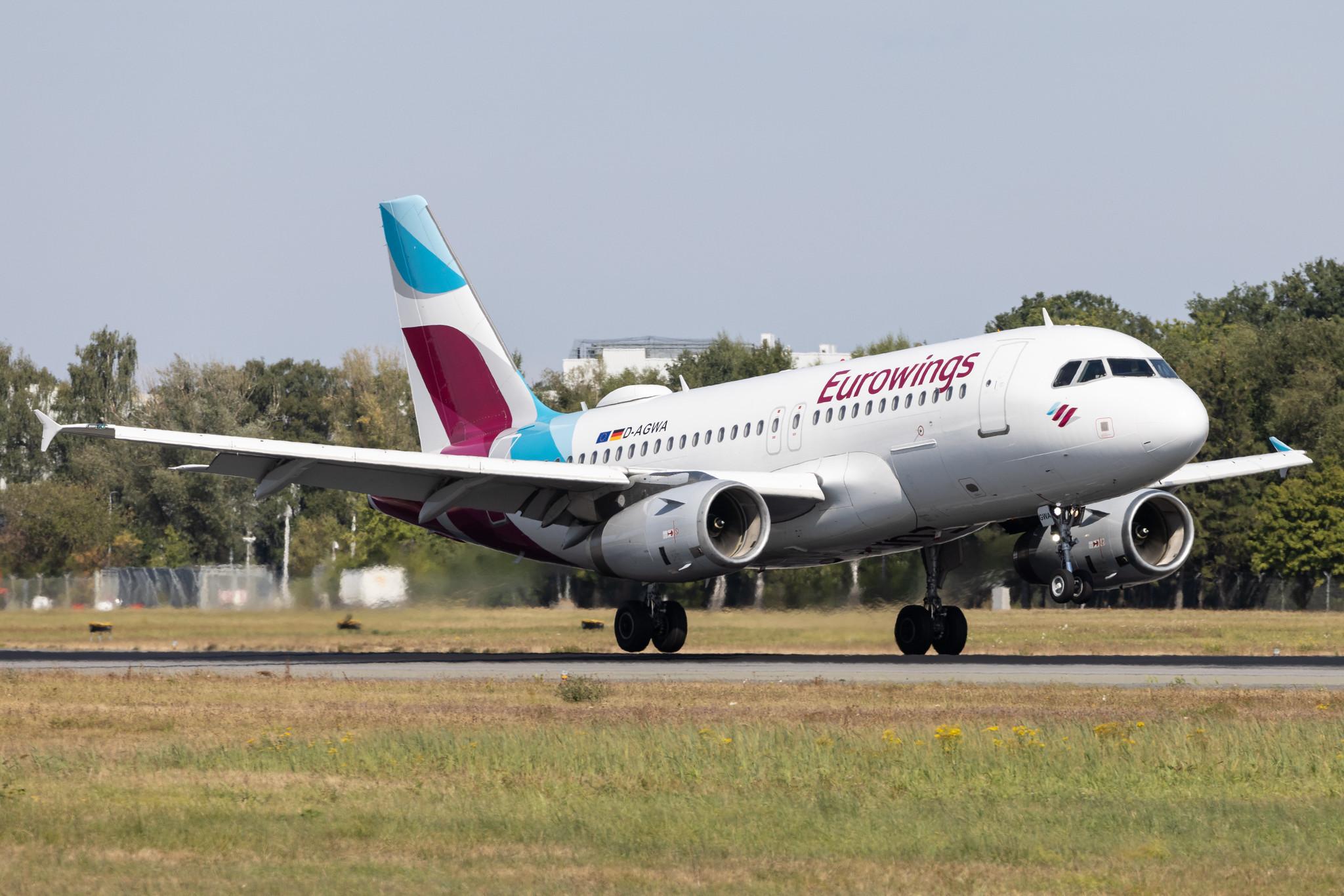 Hamburg Airport: Eurowings (EW / EWG) | Airbus A319-132 A319 | D-AGWA | MSN 2813