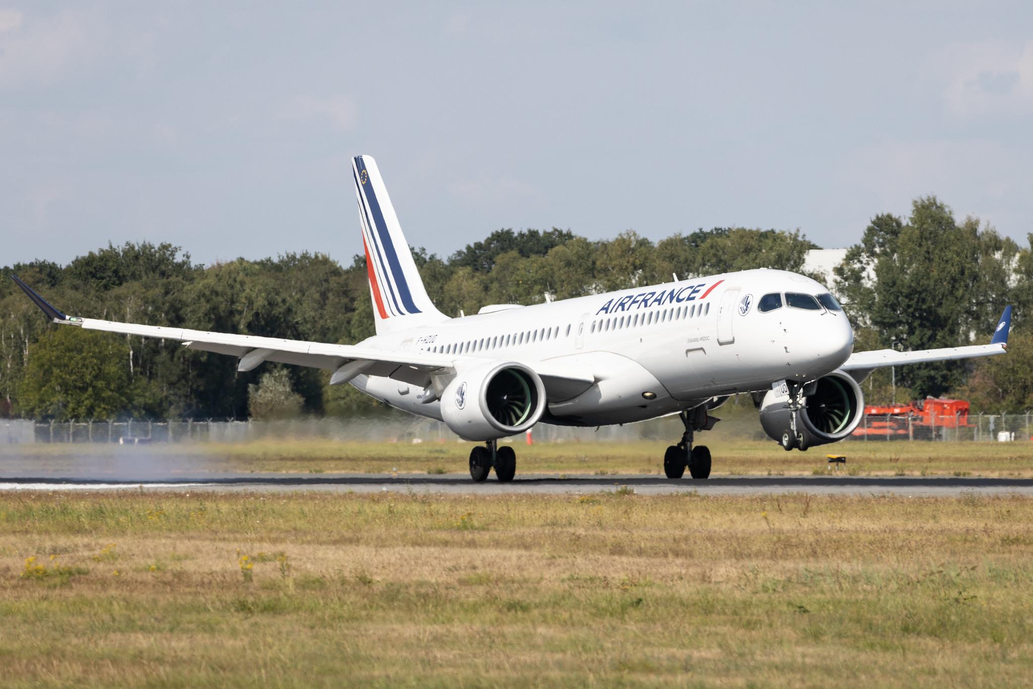 Hamburg Airport: Air France (AF / AFR) |  Airbus A220-300 BCS3 | F-HZUD | MSN 55141