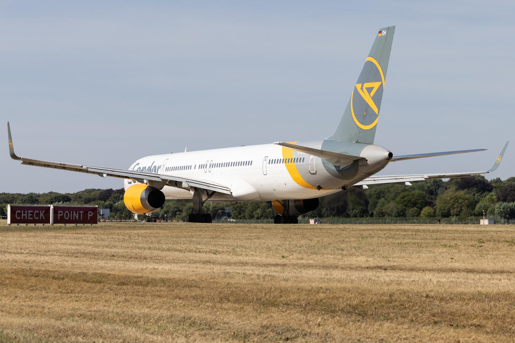 Hamburg Airport: Condor (DE / CFG) | Boeing 757-330 B753 | D-ABOH | MSN 30030