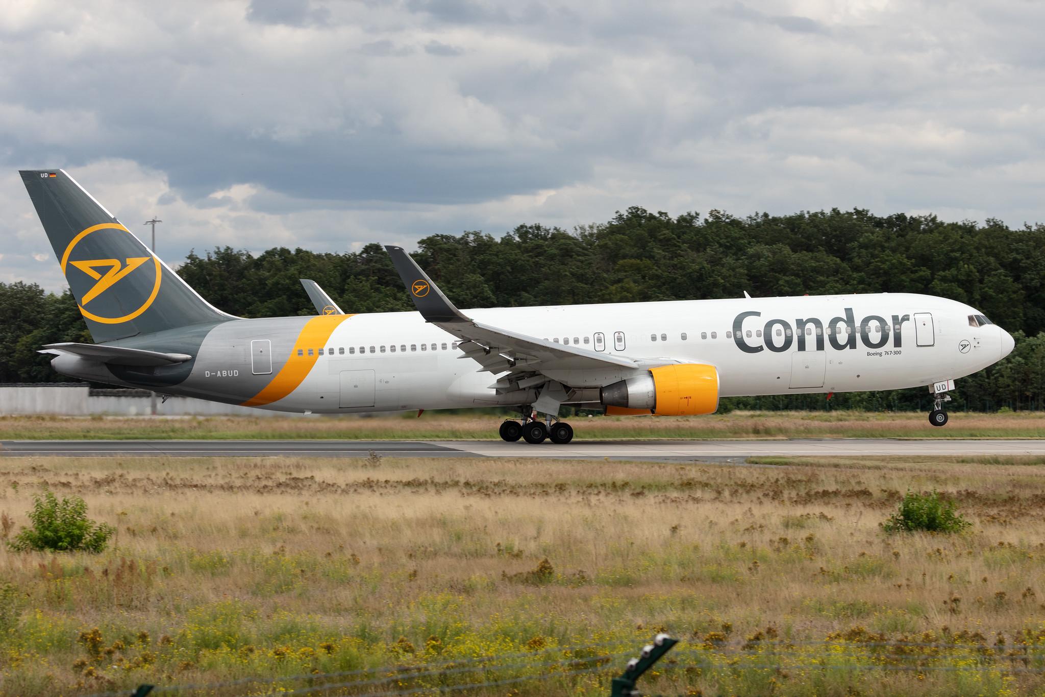 Frankfurt Airport: Condor (DE / CFG) |  Boeing 767-330(ER) B763 | D-ABUD | MSN 26983