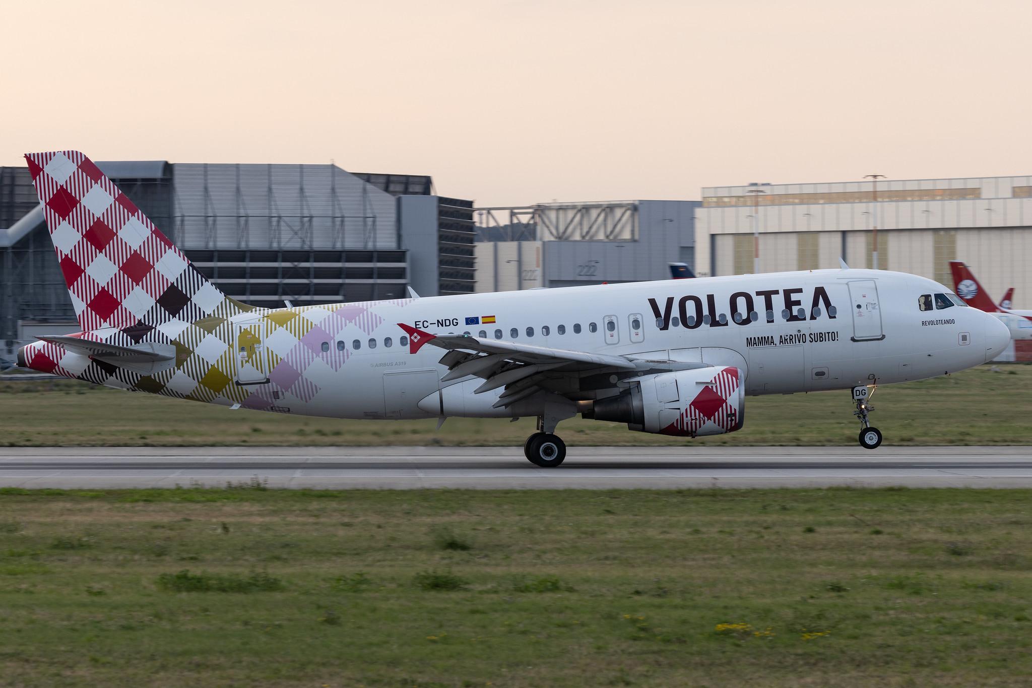 Hamburg Finkenwerder: Volotea (V7 / VOE) | Airbus A319-112 A319 | EC-NDG | MSN 03364