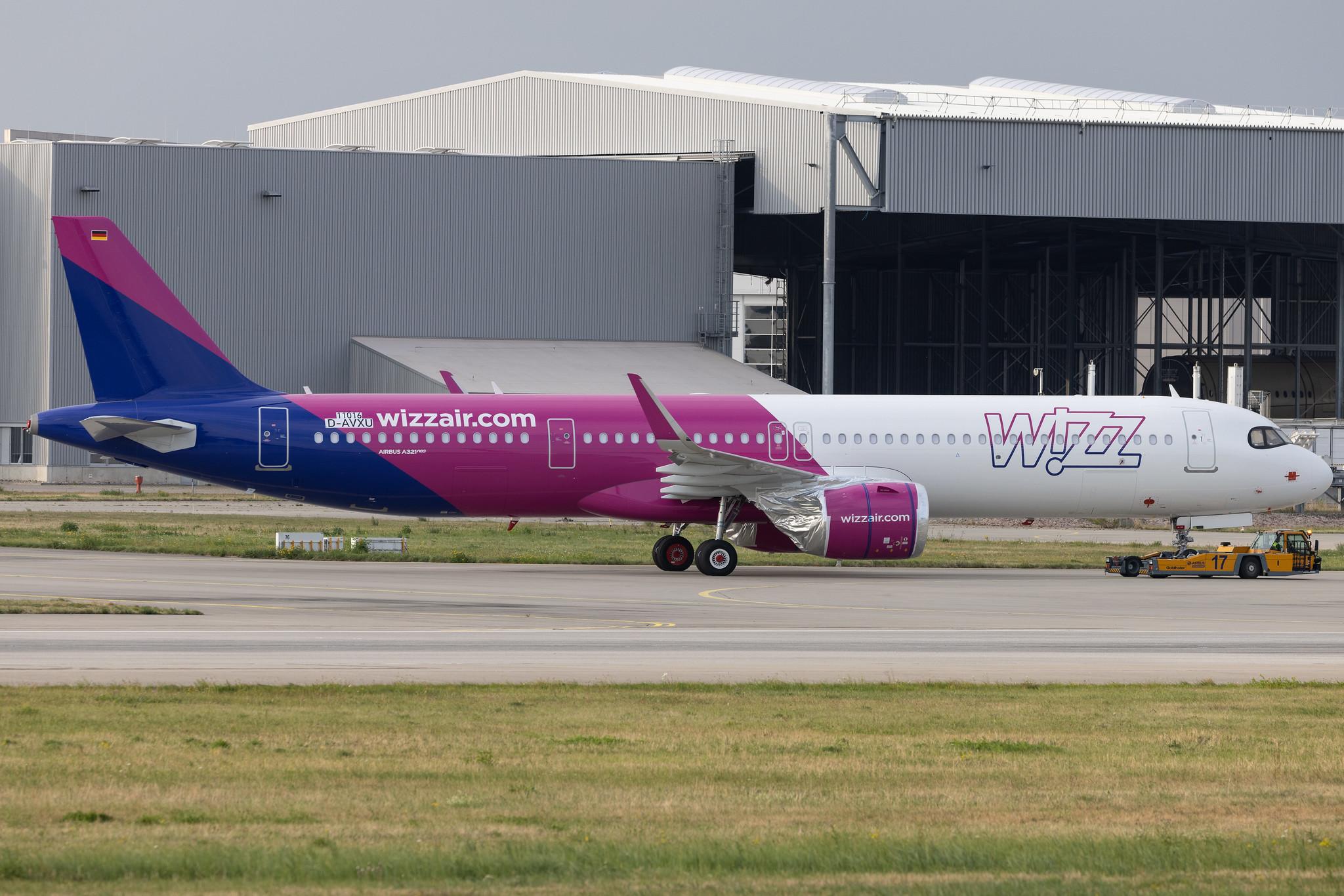Hamburg Finkenwerder: Wizz Air (W6 / WZZ) | Airbus A321-271NX A21N | D-AVXU | HA- | MSN 11016