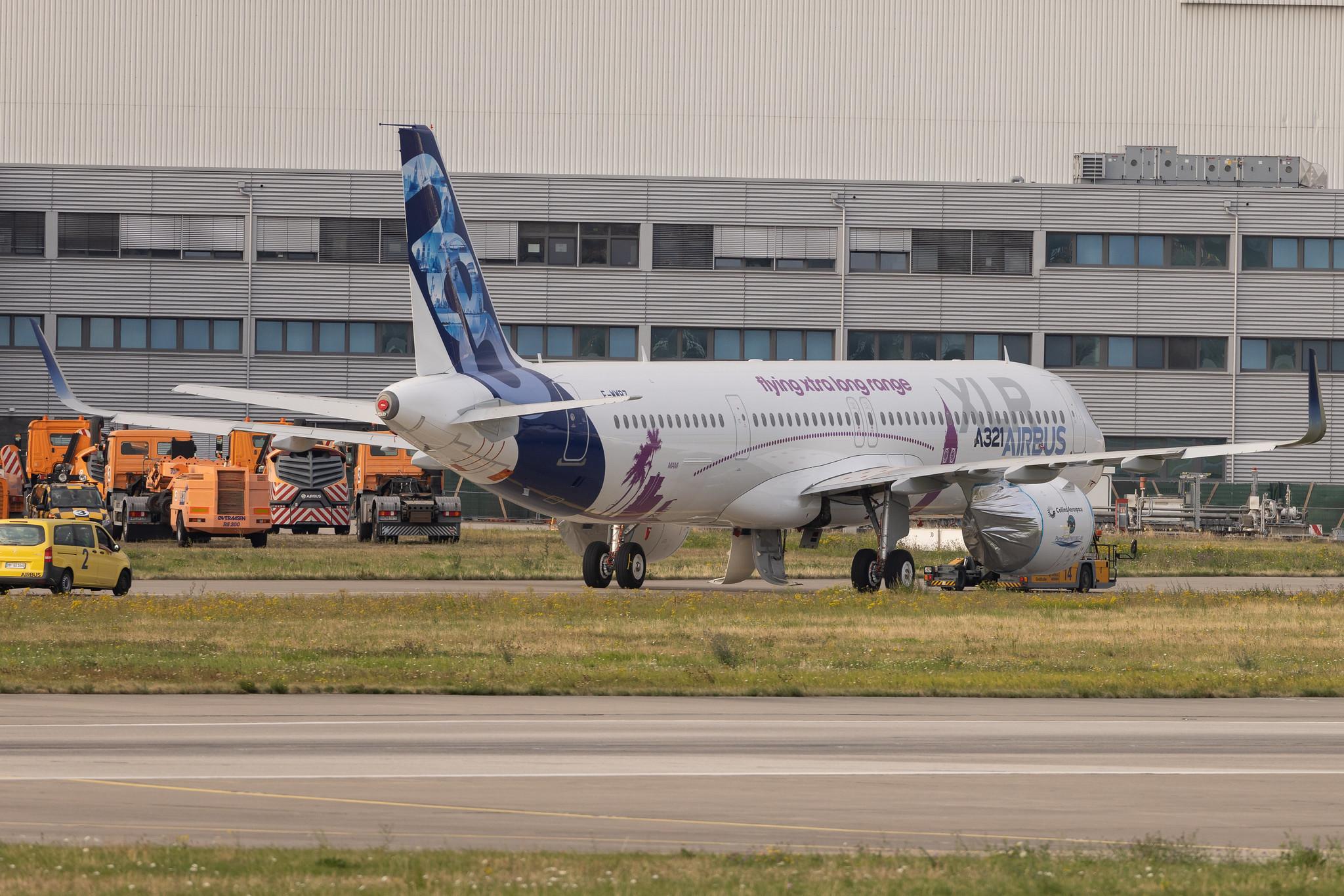 Hamburg Finkenwerder: Airbus (/ AIB) | Airbus A321-271NY A21N | F-WWBZ | MSN 11058