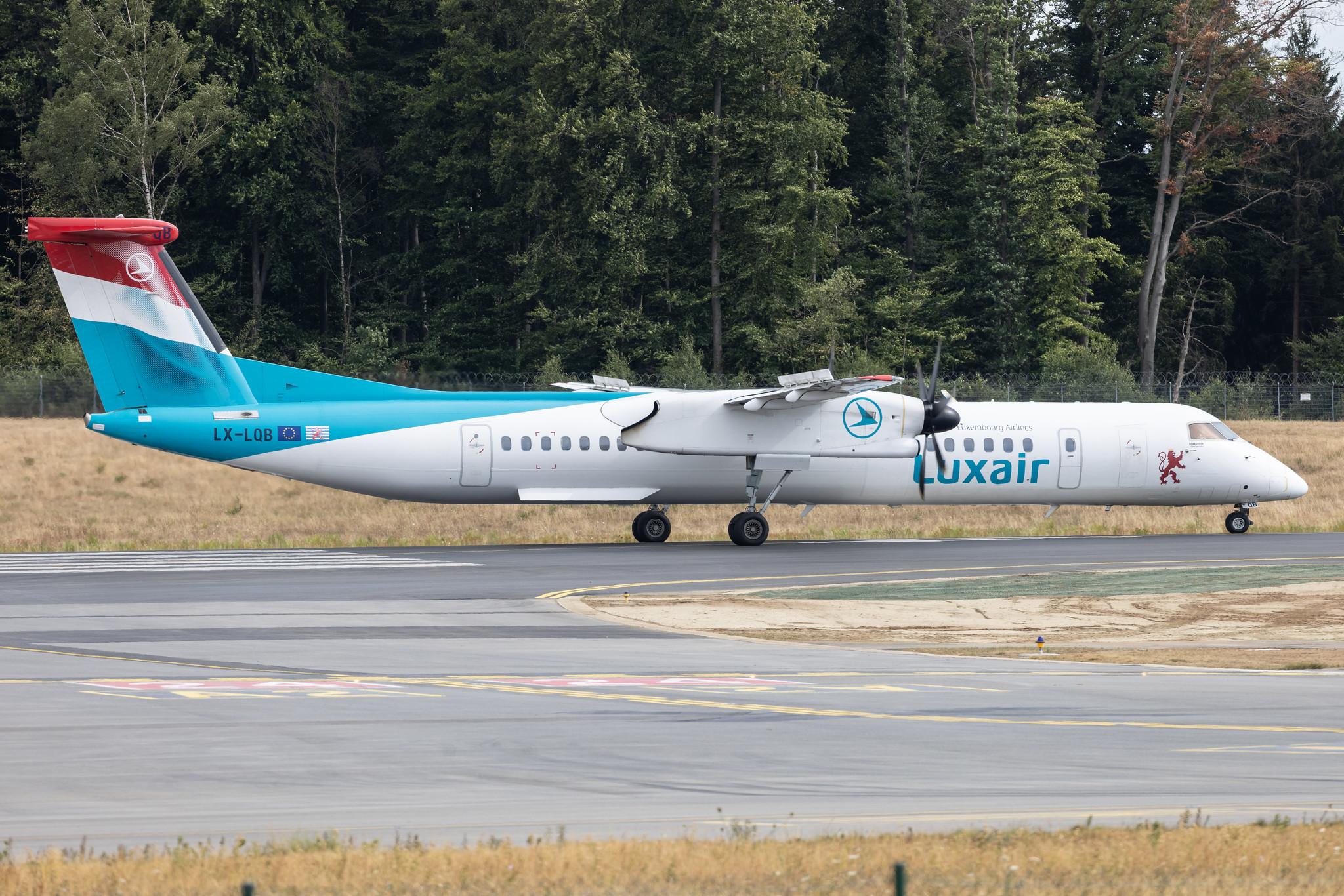 Luxembourg Findel Airport: Luxair (LG / LGL) | De Havilland Canada Dash 8-400 DH8D | LX-LQB | MSN 4512