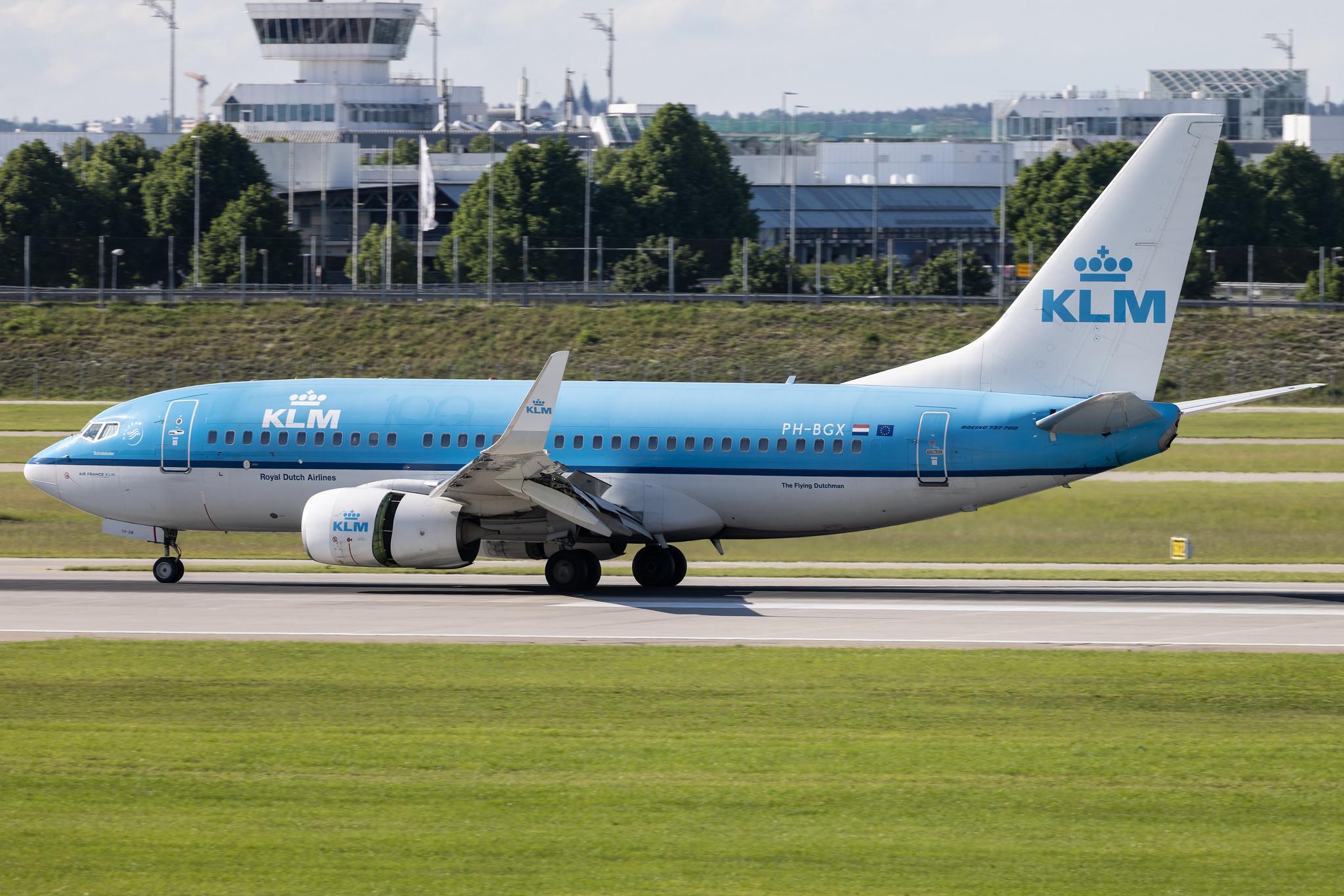 Munich Airport: KLM (KL / KLM) | Boeing 737-7K2 B737 | PH-BGX | MSN 38635