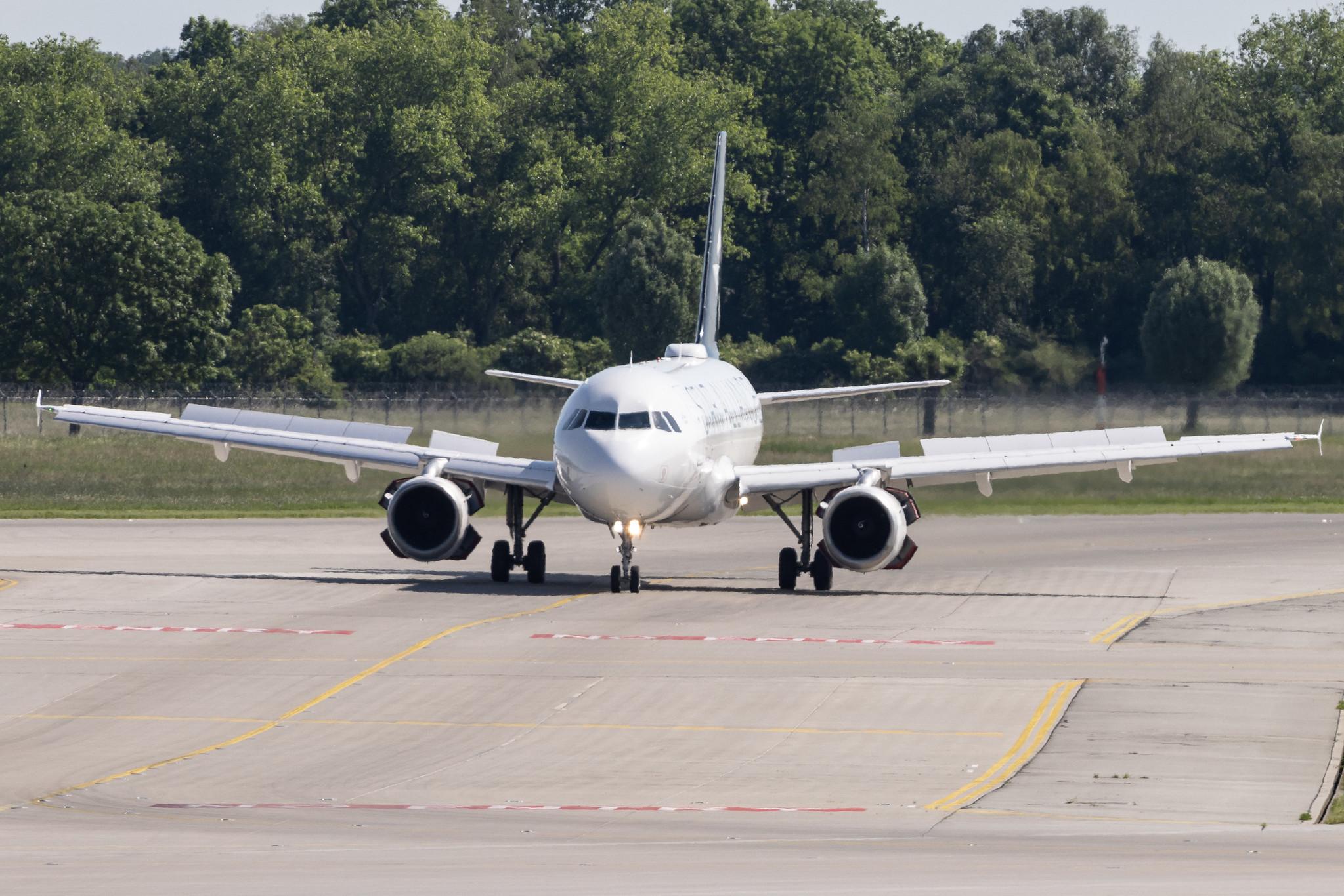 Munich Airport: Lufthansa (LH / DLH) | Livery: Star Alliance Livery | Operator: Lufthansa CityLine | Airbus A319-114 A319 | D-AILT | MSN 0738
