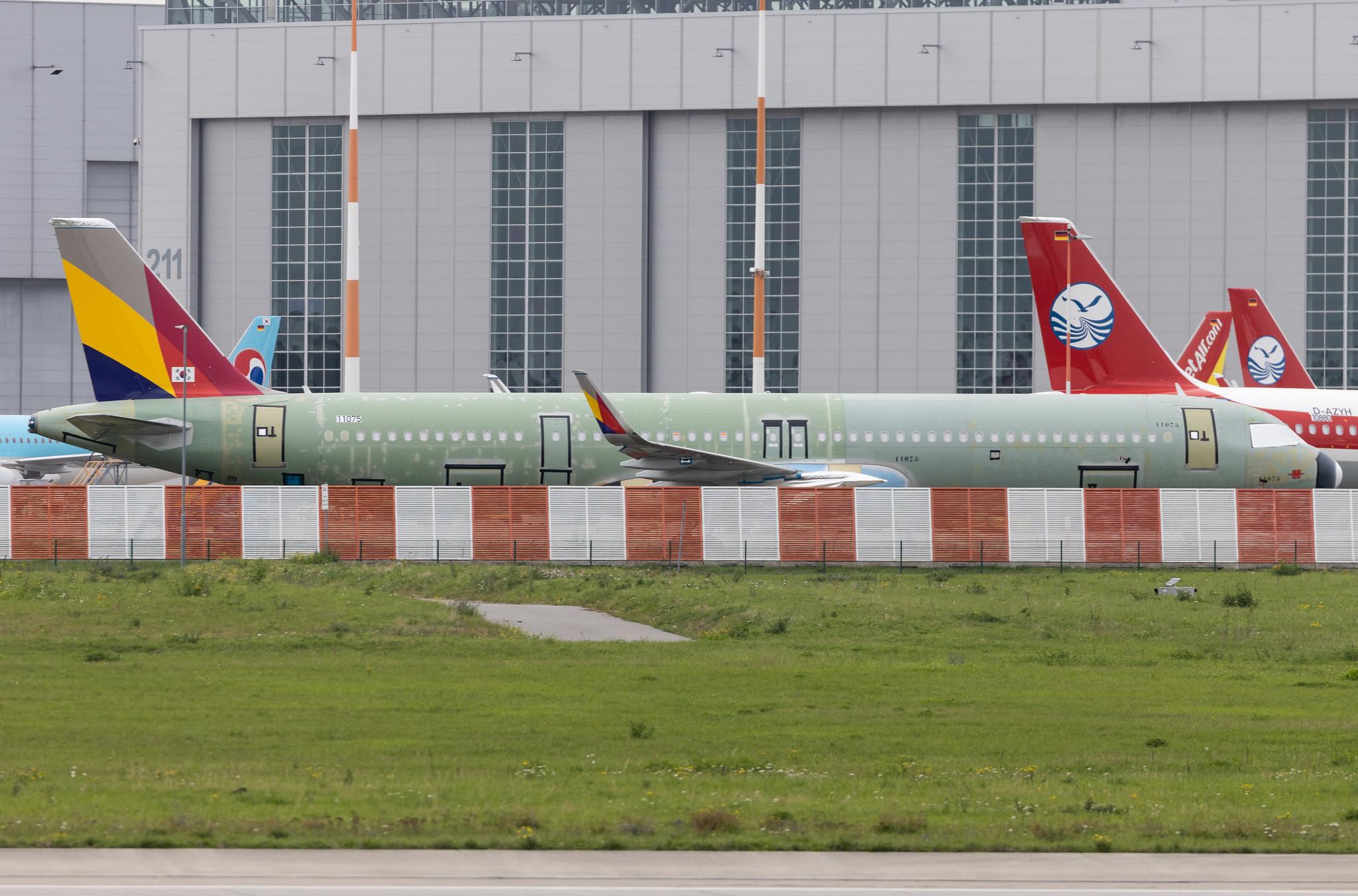 Hamburg Finkenwerder: Asiana Airlines (OZ / AAR) | Airbus A321-251NX A21N | D- | MSN 11075
