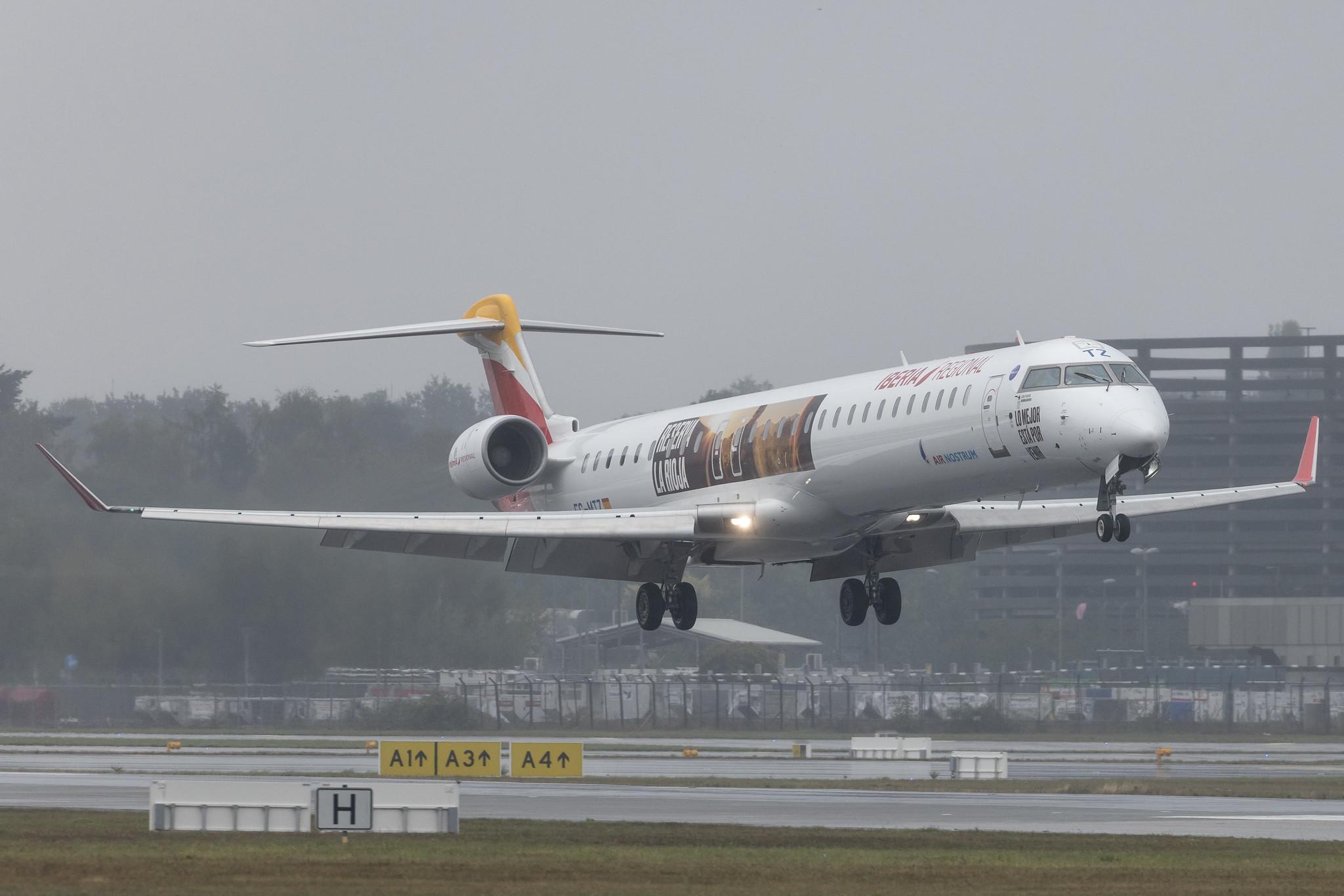 Hamburg Airport: Iberia Regional (IB / IBE) | Operator: Air Nostrum | Mitsubishi CRJ-1000 CRJX | EC-MTZ | MSN 19060