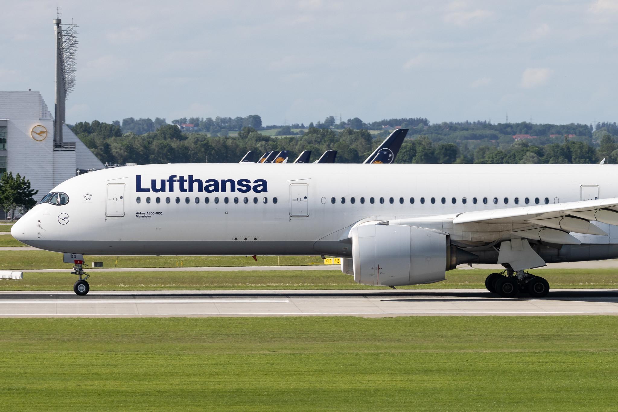 Munich Airport: Lufthansa (LH / DLH) | Airbus A350-941 A359 | D-AIXG | MSN 174
